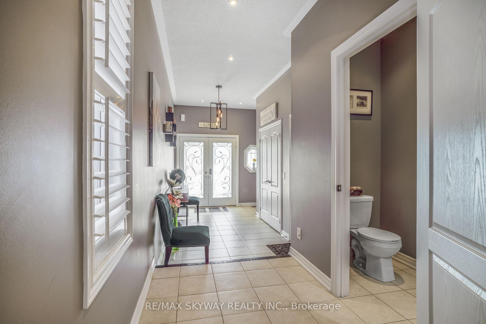 Photo 13 of 15 Tokara Avenue, Caledon, Rural Caledon — HOMEH
