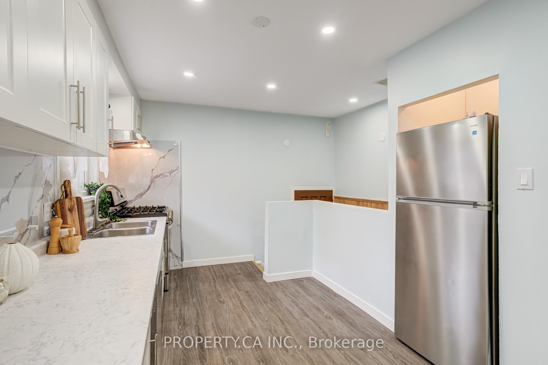Photo 9 of 4722 Homewood Avenue, Niagara Falls, Cherrywood — HOMEH