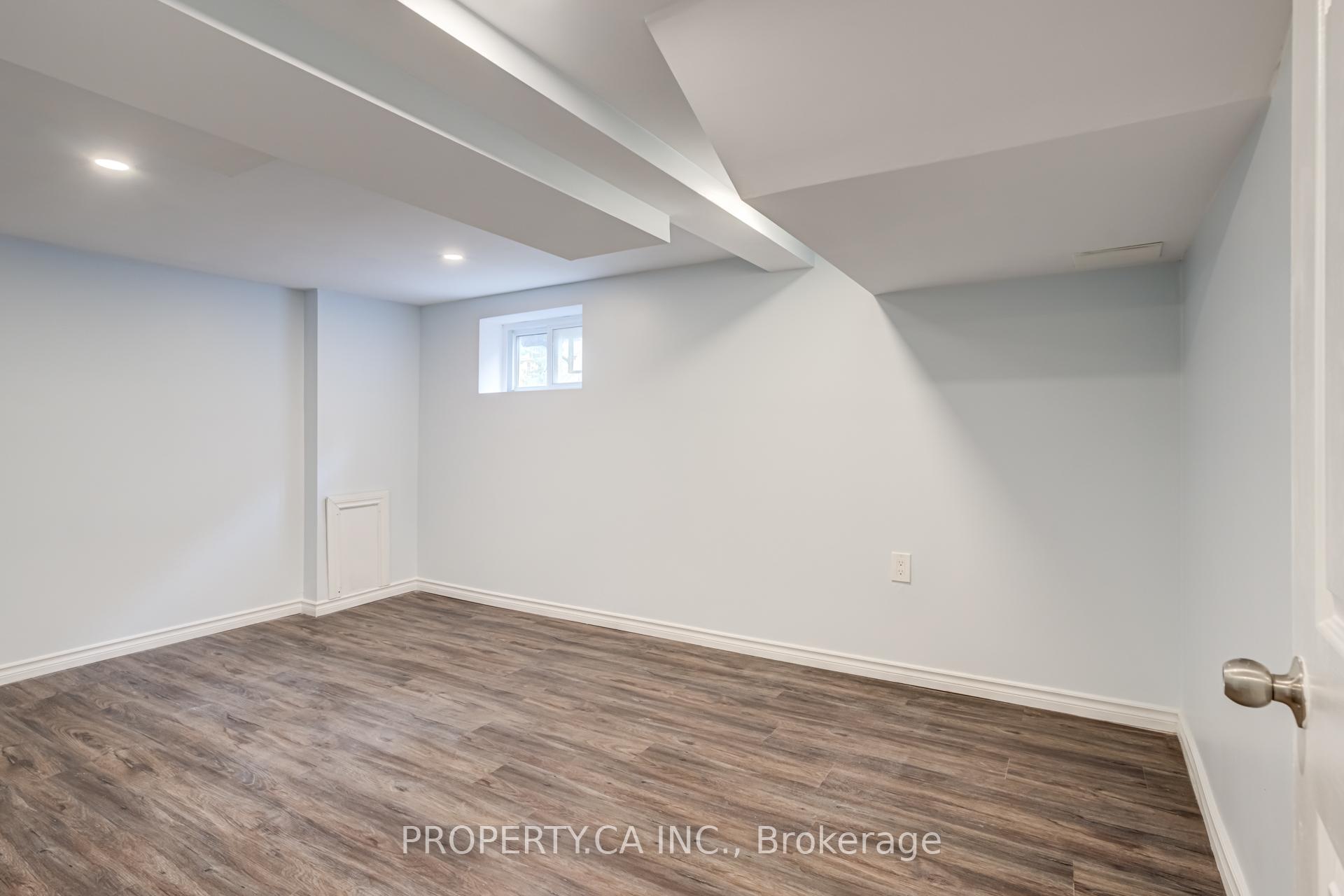 Photo 25 of 4722 Homewood Avenue, Niagara Falls, Cherrywood — HOMEH
