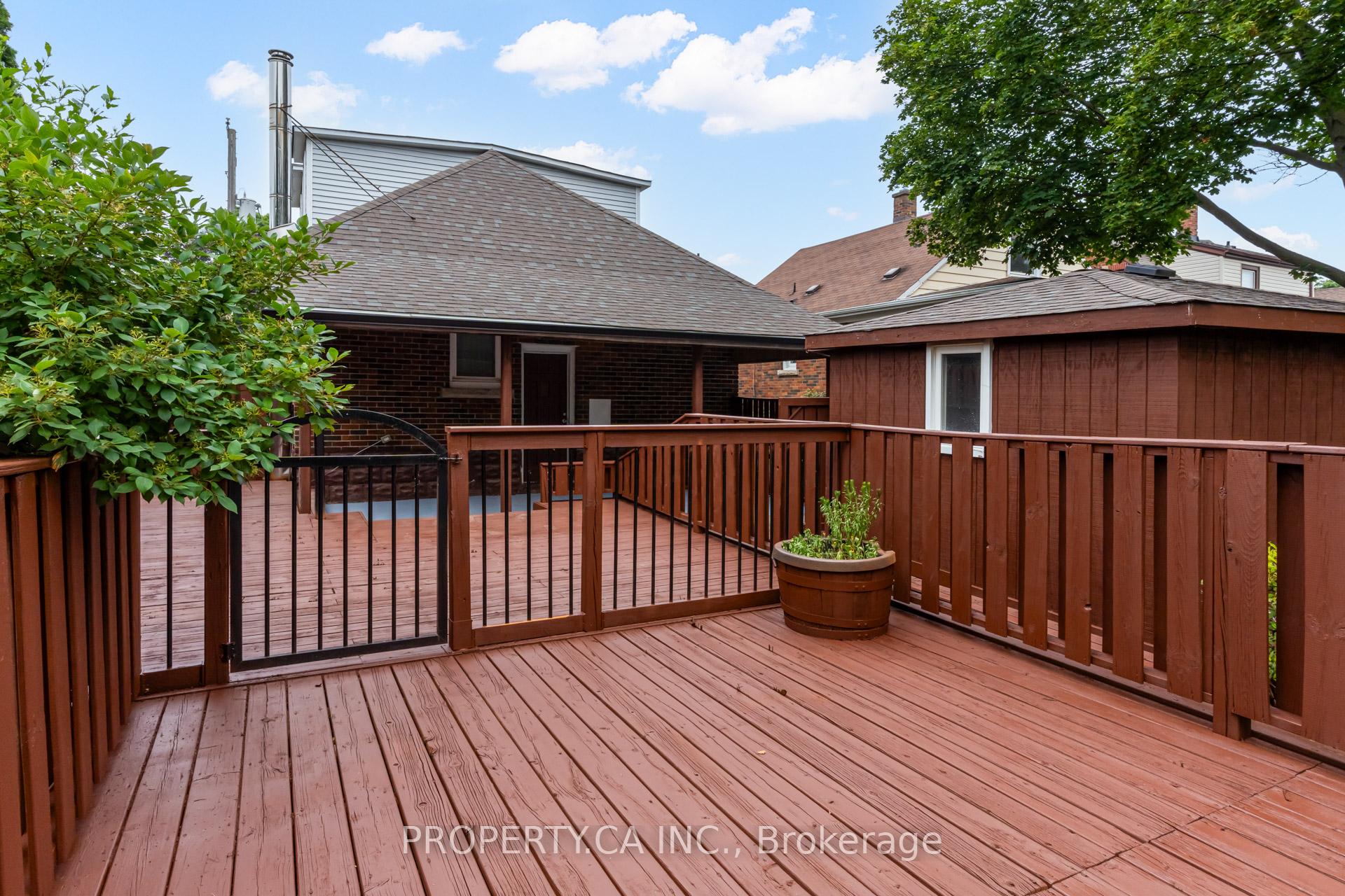 Photo 22 of 4722 Homewood Avenue, Niagara Falls, Cherrywood — HOMEH