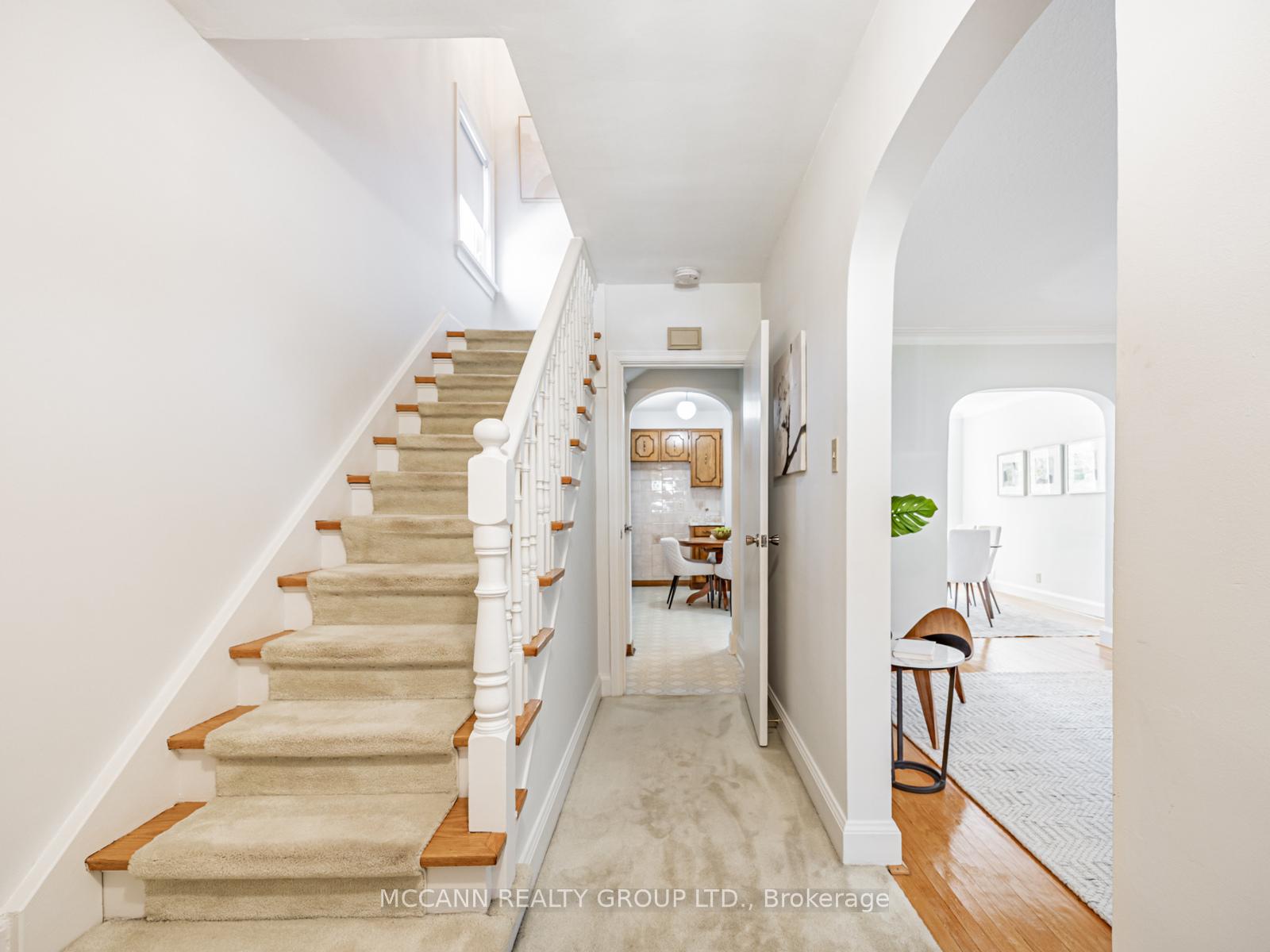 Photo 9 of 407 Roselawn Avenue, Toronto, Lawrence Park South — HOMEH