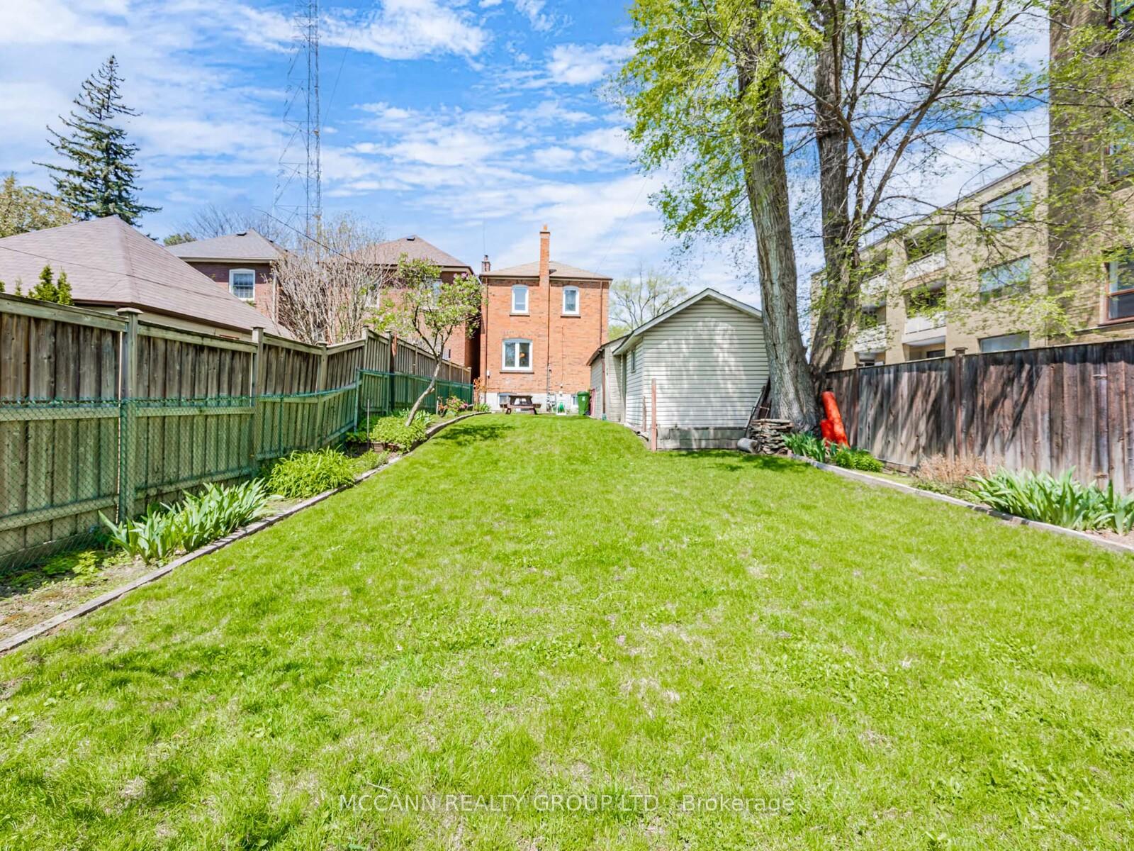 Photo 27 of 407 Roselawn Avenue, Toronto, Lawrence Park South — HOMEH