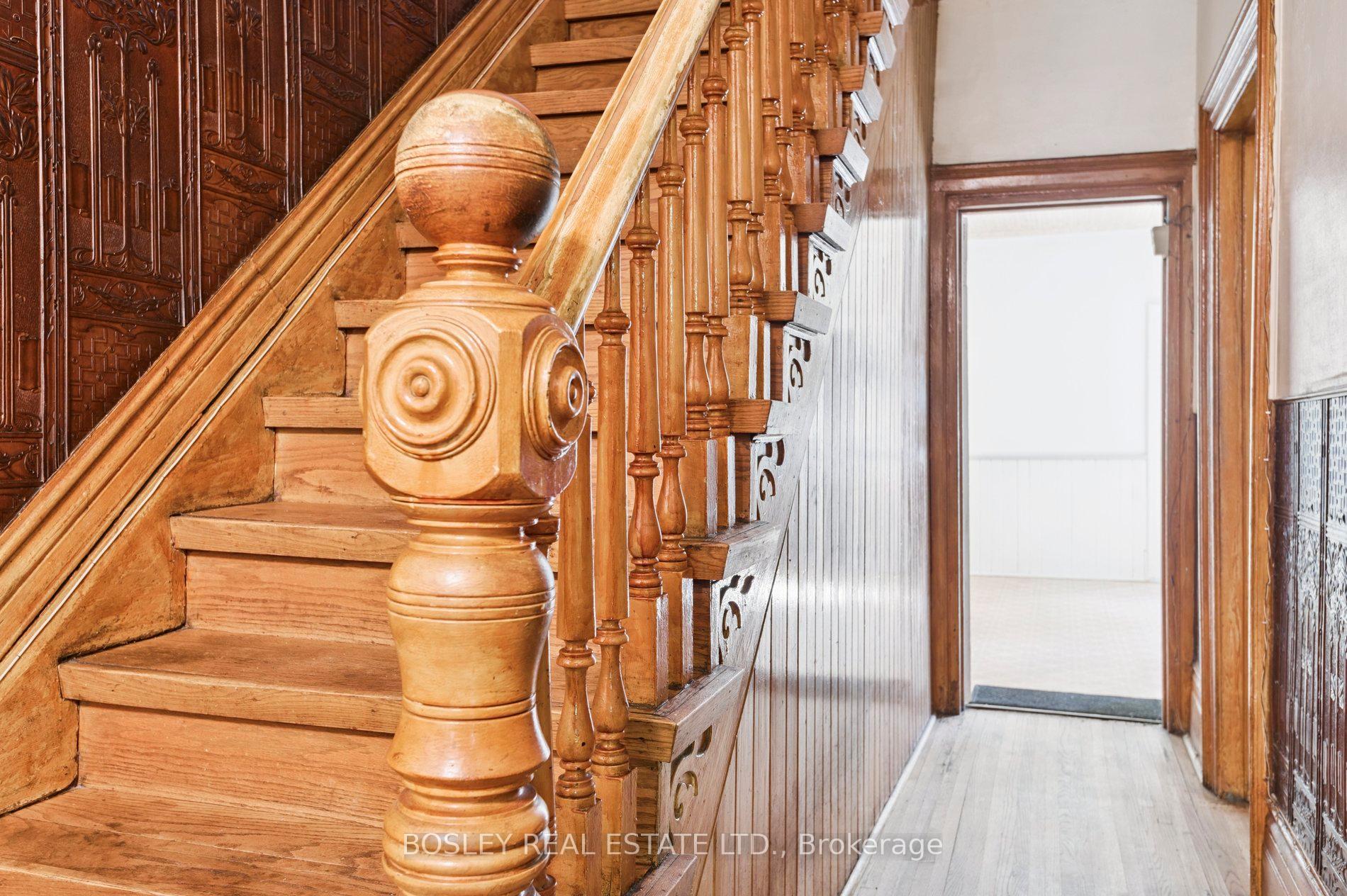 Photo 26 of 17 Beaconsfield Avenue, Toronto, Little Portugal — HOMEH