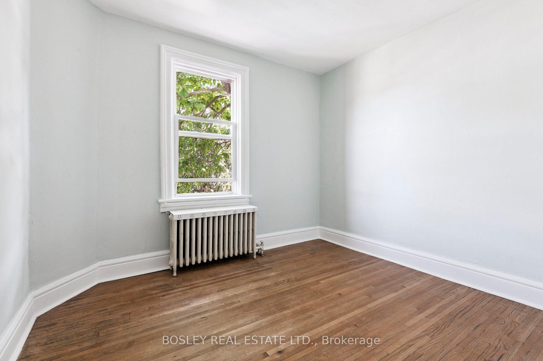 Photo 32 of 17 Beaconsfield Avenue, Toronto, Little Portugal — HOMEH
