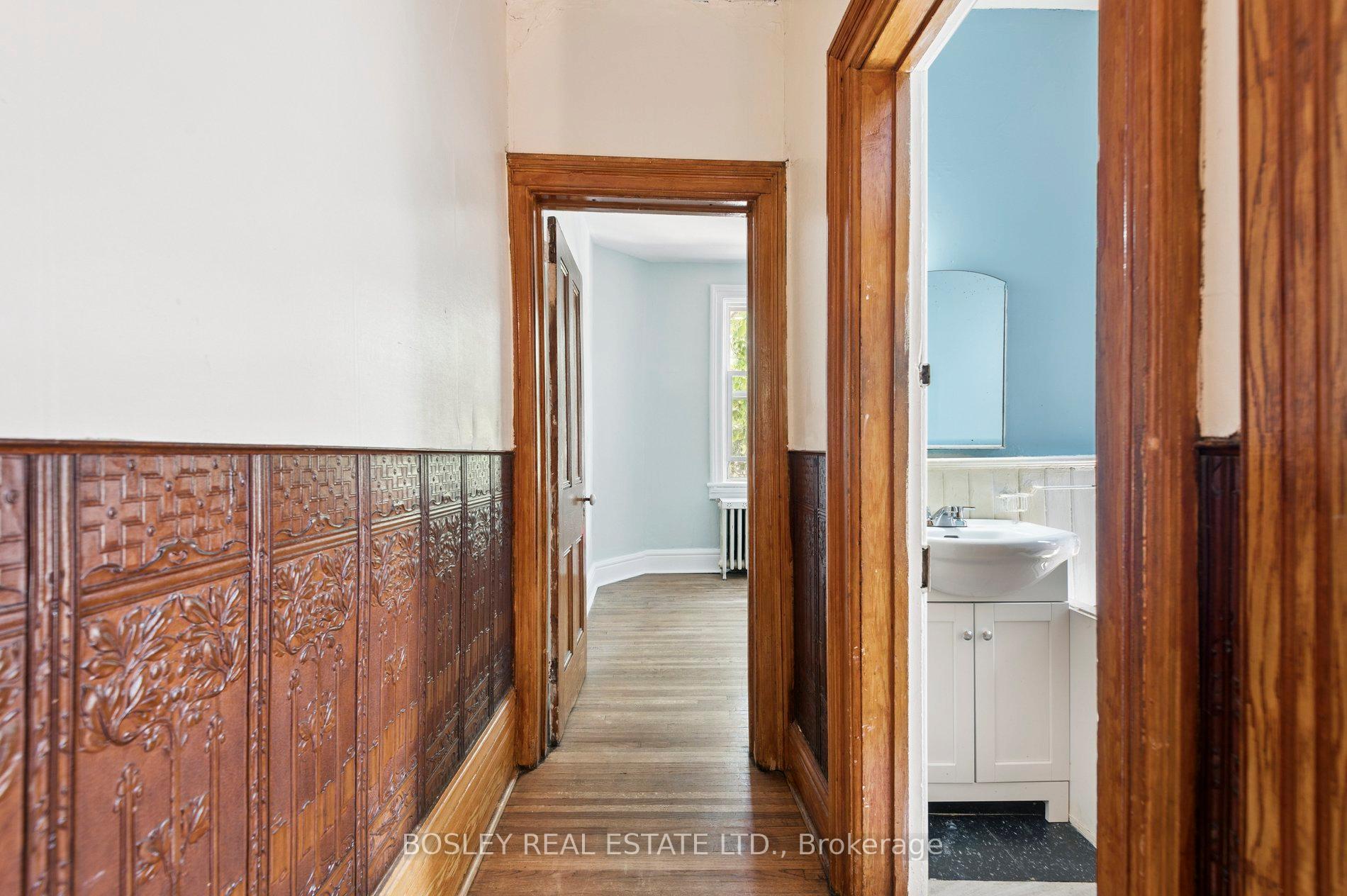 Photo 38 of 17 Beaconsfield Avenue, Toronto, Little Portugal — HOMEH
