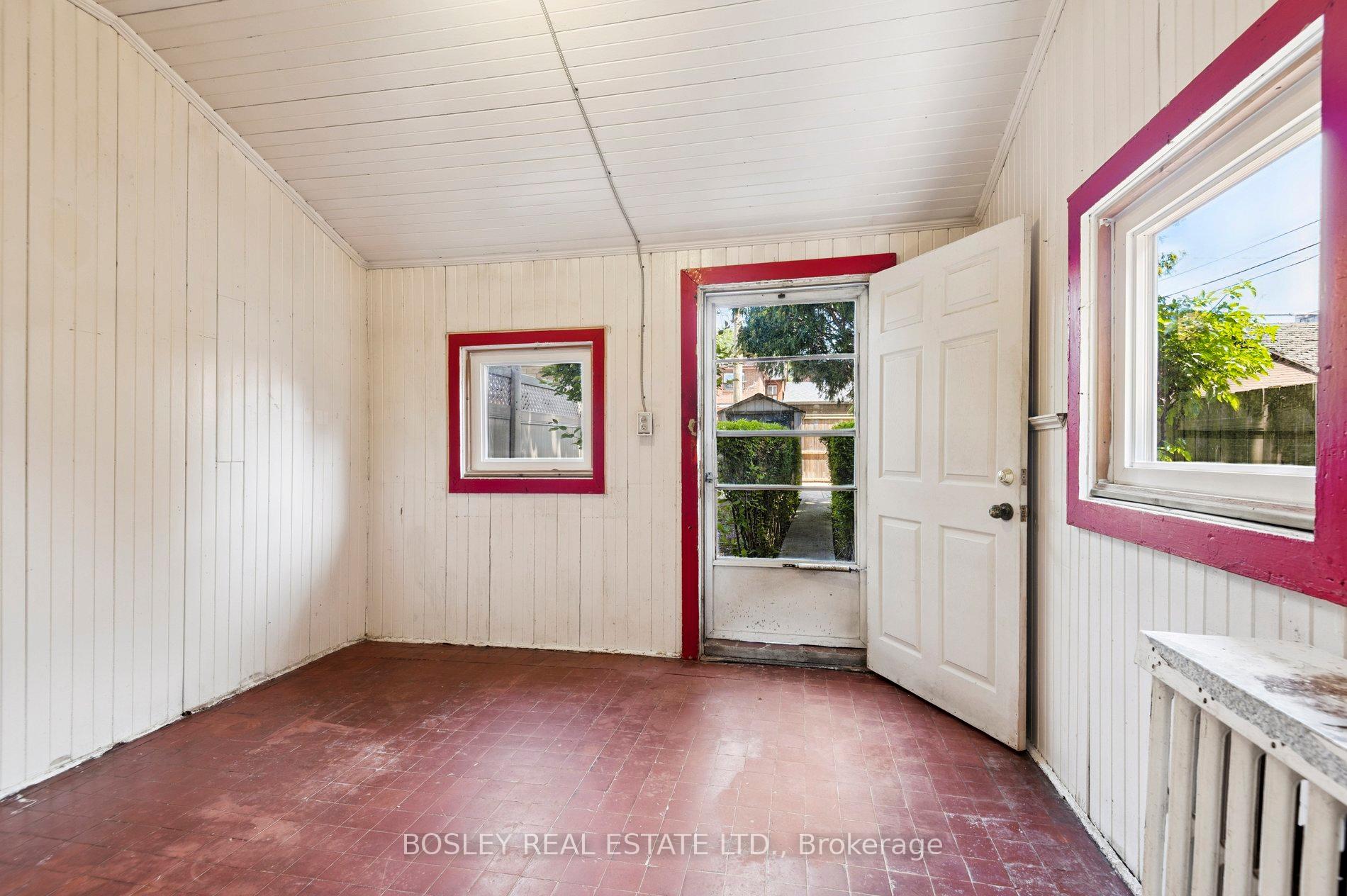 Photo 22 of 17 Beaconsfield Avenue, Toronto, Little Portugal — HOMEH