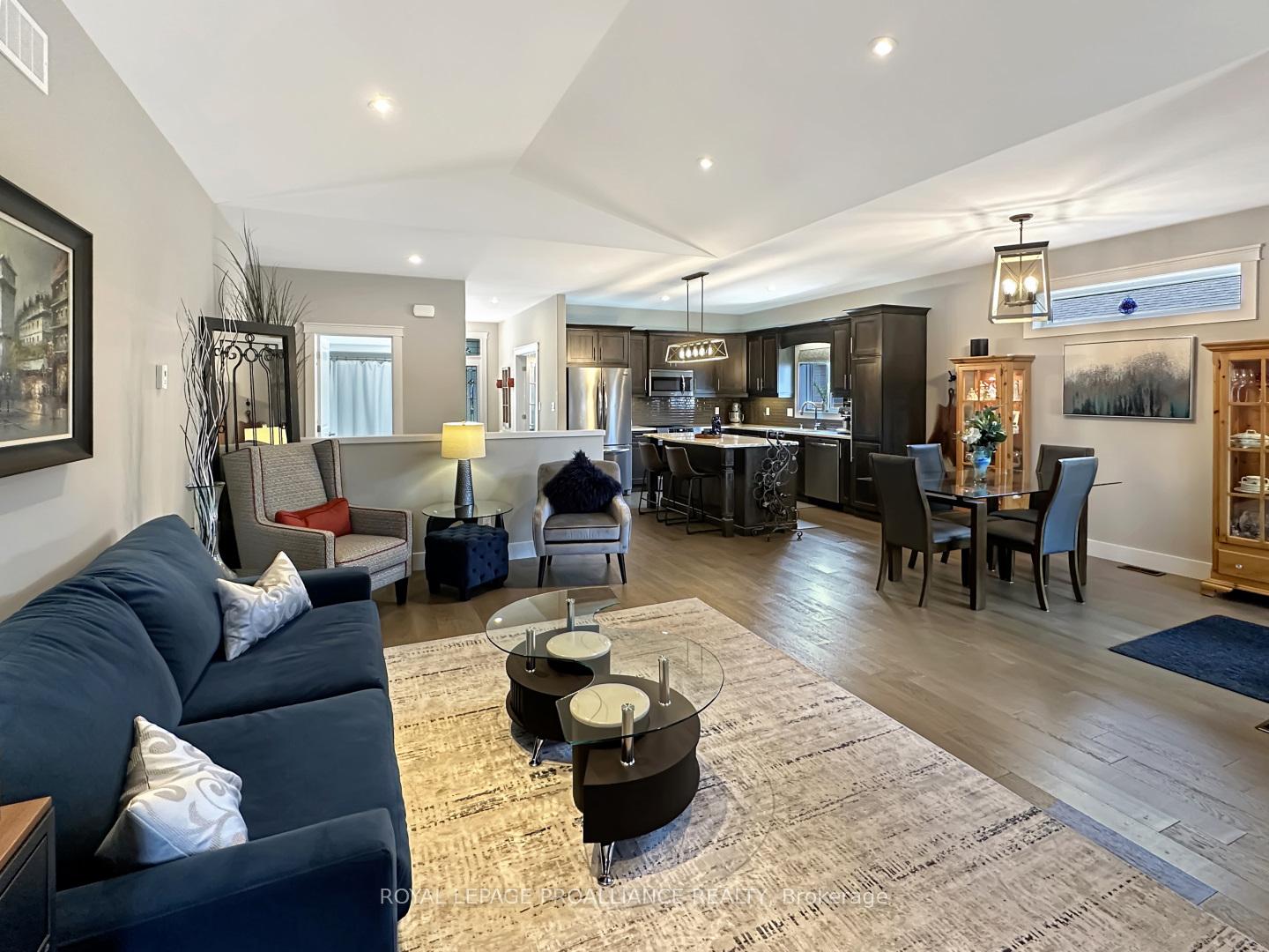 Photo 17 of 24 Birchmount Street, Quinte West, Murray Ward — HOMEH