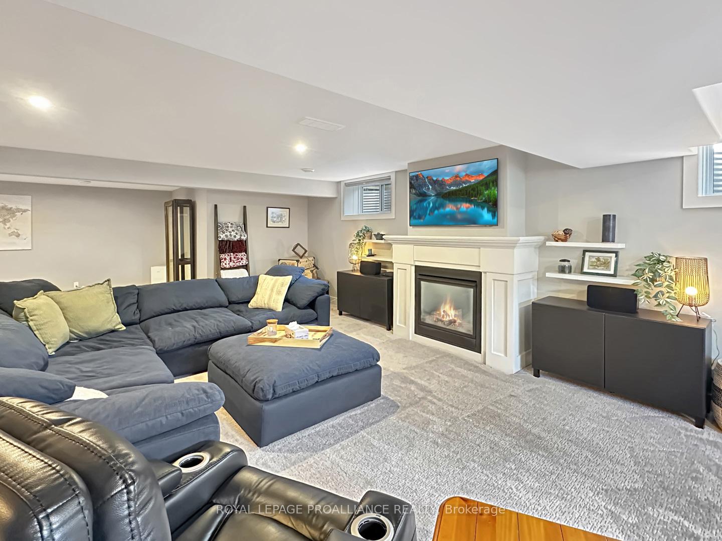 Photo 25 of 24 Birchmount Street, Quinte West, Murray Ward — HOMEH