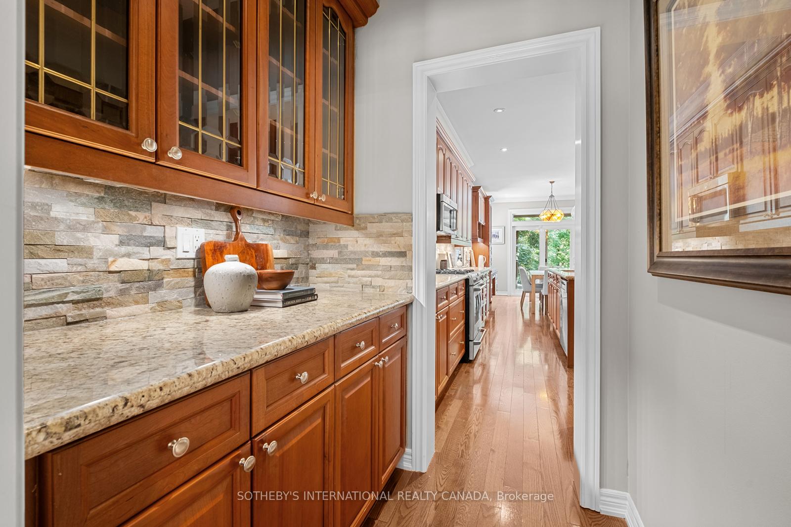 Photo 3 of 8 Harper Hill Road, Markham, Angus Glen — HOMEH
