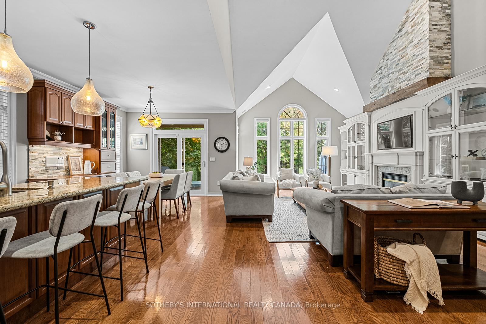 Photo 11 of 8 Harper Hill Road, Markham, Angus Glen — HOMEH