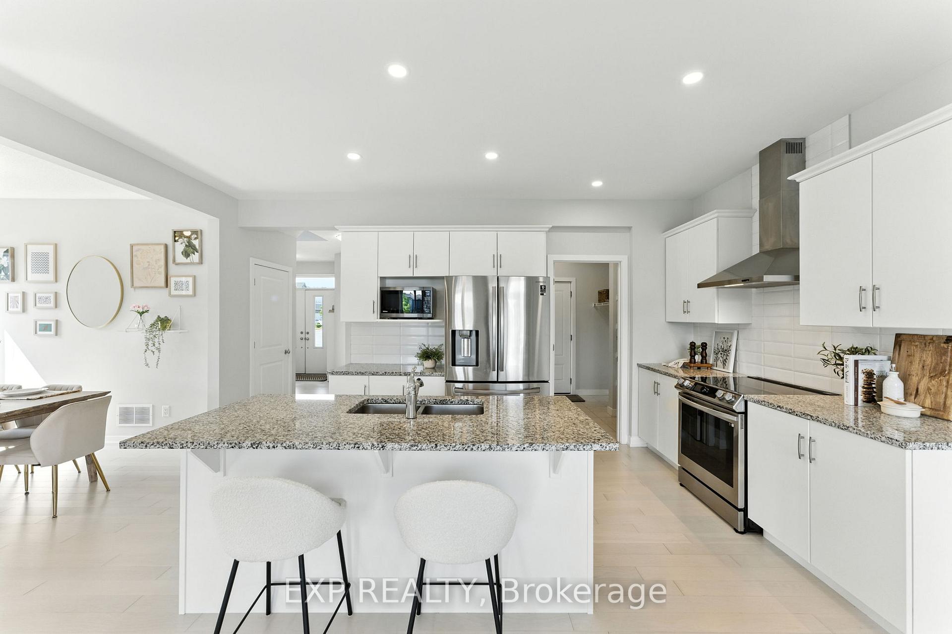 Photo 39 of 641 Rouncey Road, Ottawa, Kanata - Emerald Meadows/Trailwest — HOMEH