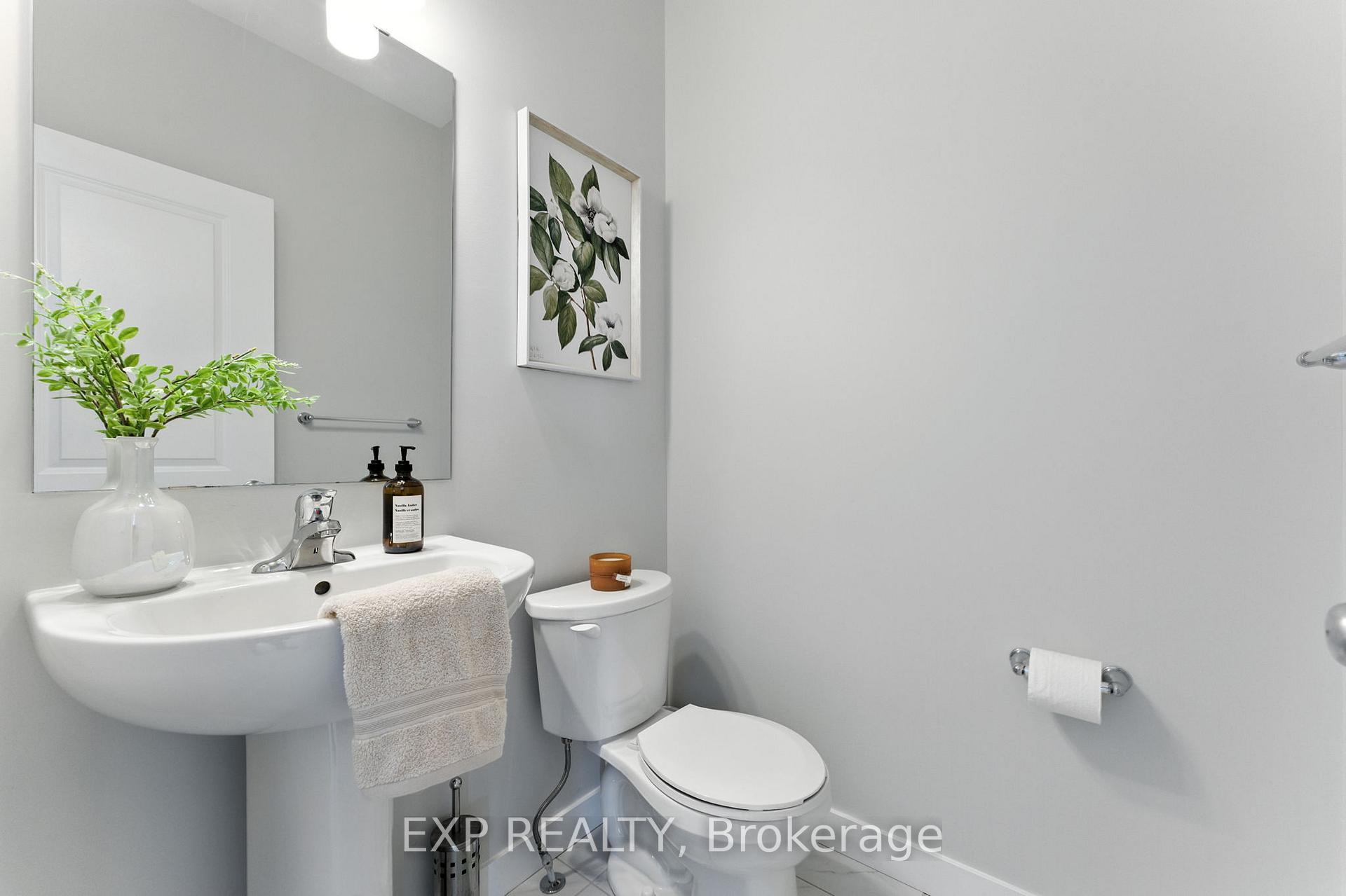 Photo 31 of 641 Rouncey Road, Ottawa, Kanata - Emerald Meadows/Trailwest — HOMEH