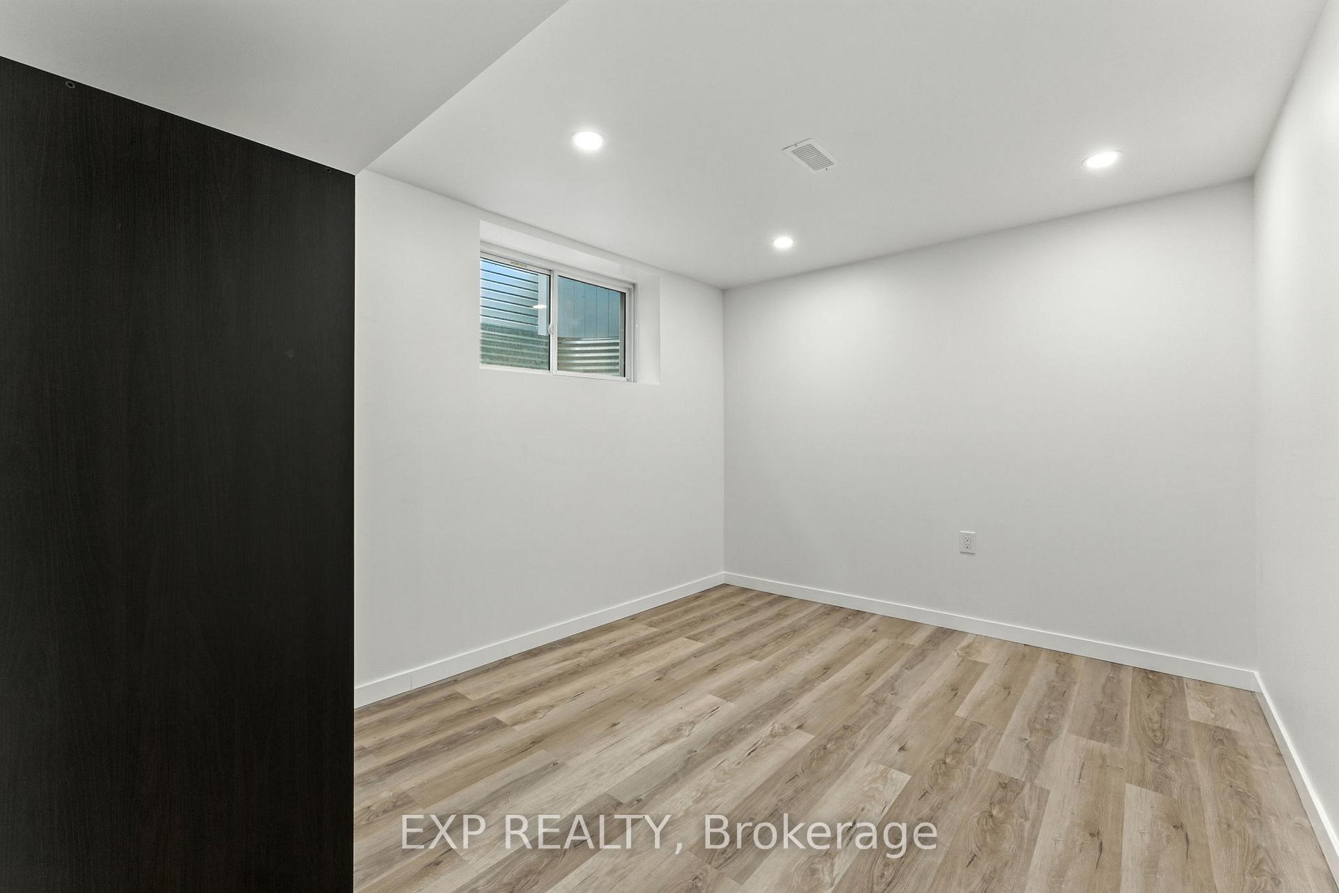 Photo 29 of 641 Rouncey Road, Ottawa, Kanata - Emerald Meadows/Trailwest — HOMEH