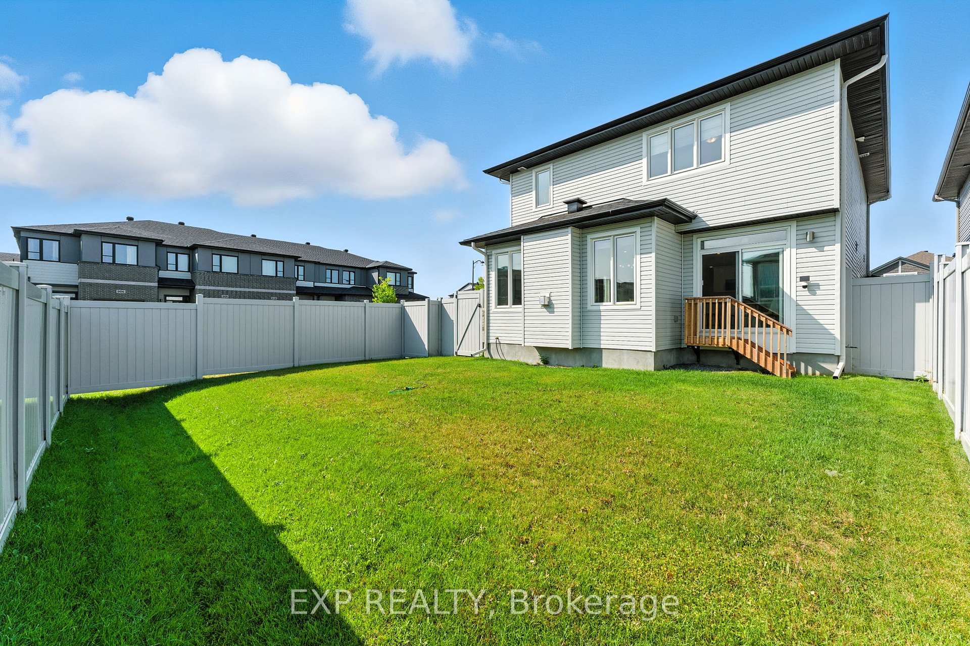Photo 43 of 641 Rouncey Road, Ottawa, Kanata - Emerald Meadows/Trailwest — HOMEH