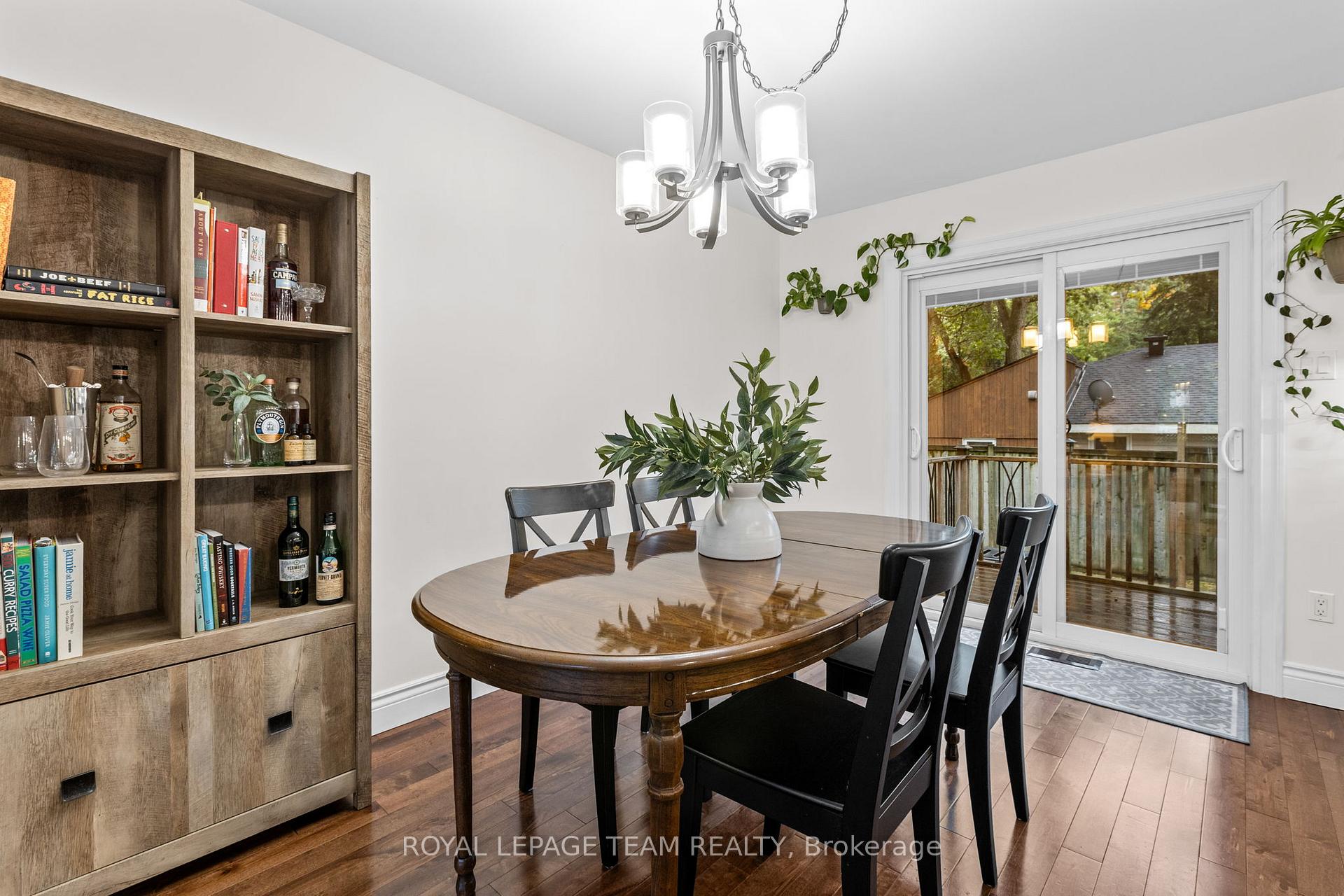 Photo 9 of 126 Constance Bay Road, Ottawa, Constance Bay — HOMEH