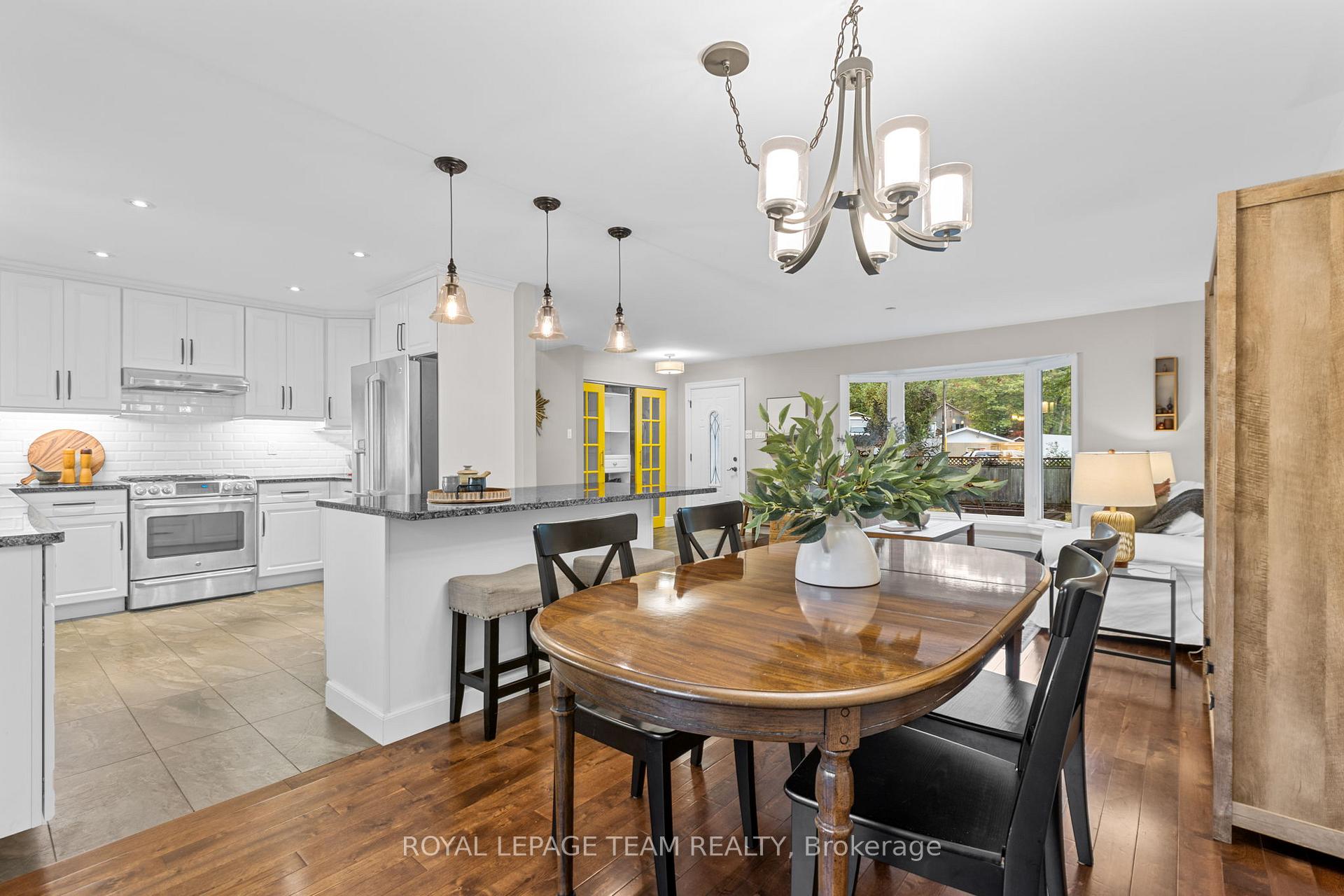 Photo 17 of 126 Constance Bay Road, Ottawa, Constance Bay — HOMEH