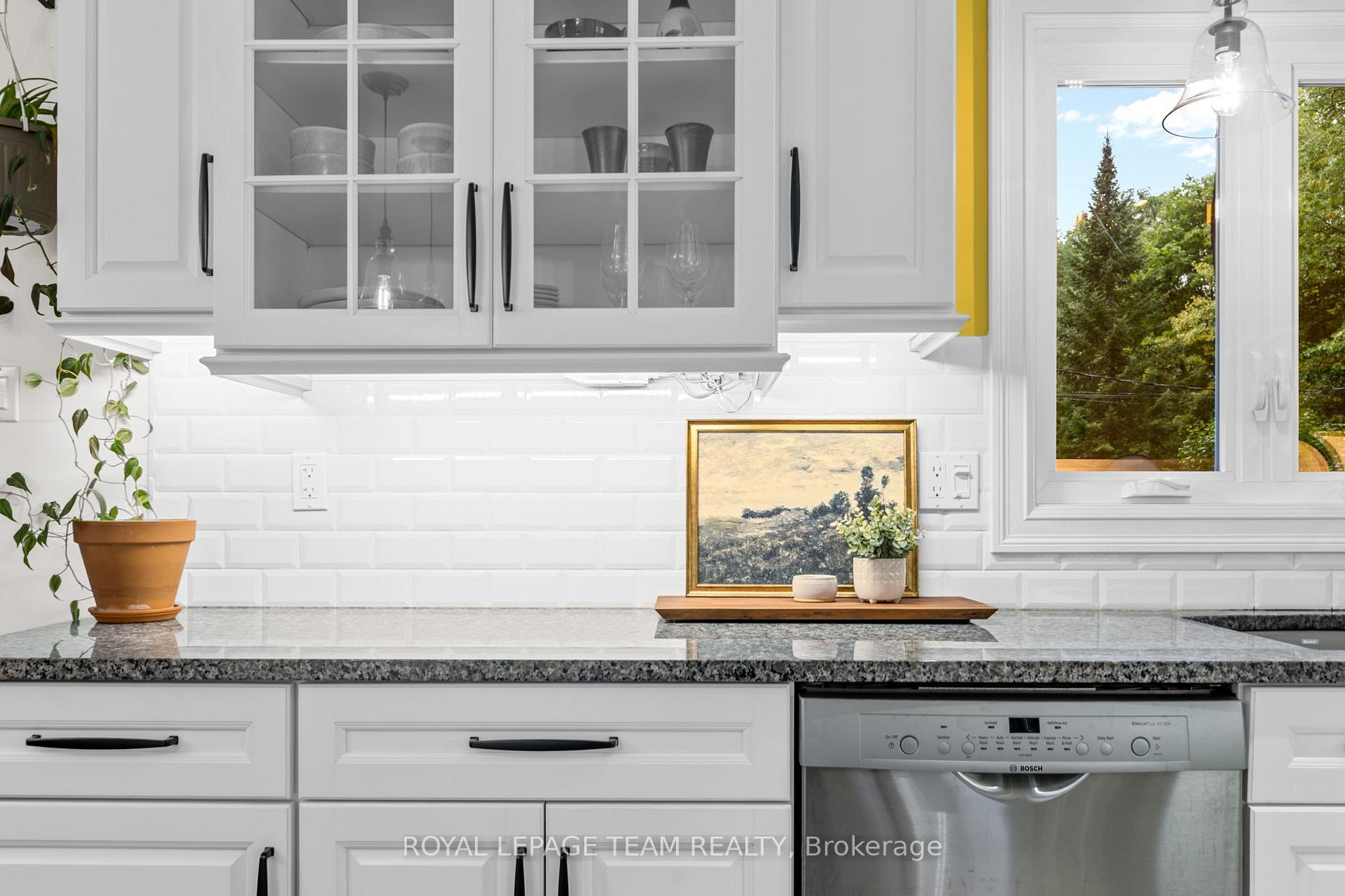 Photo 2 of 126 Constance Bay Road, Ottawa, Constance Bay — HOMEH