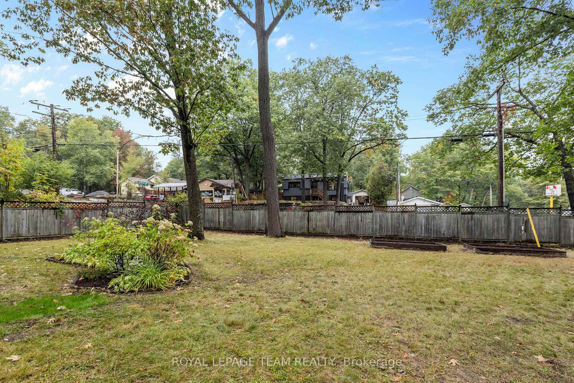 Photo 28 of 126 Constance Bay Road, Ottawa, Constance Bay — HOMEH