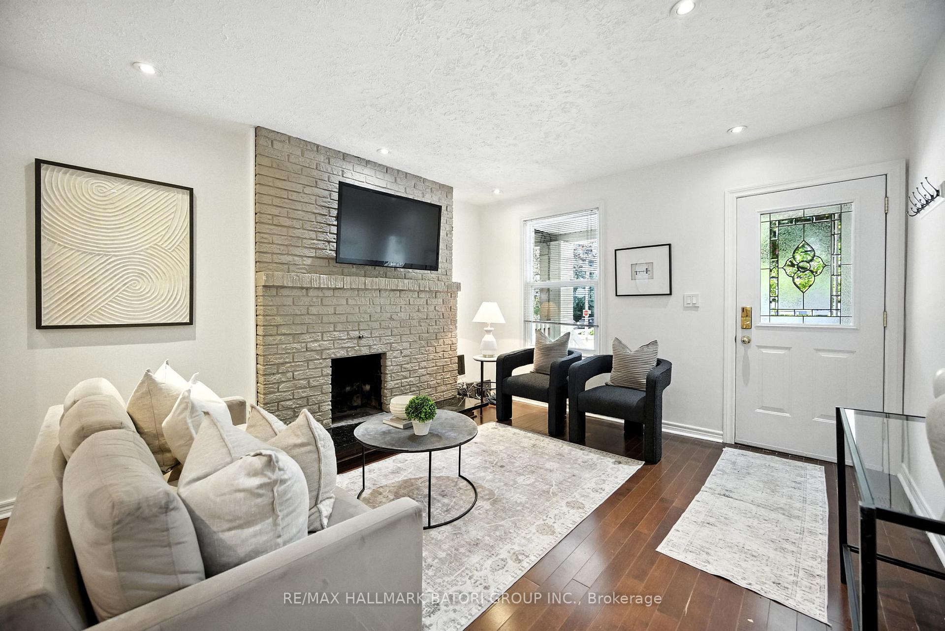 Photo 23 of 143 Soudan Avenue, Toronto, Mount Pleasant West — HOMEH