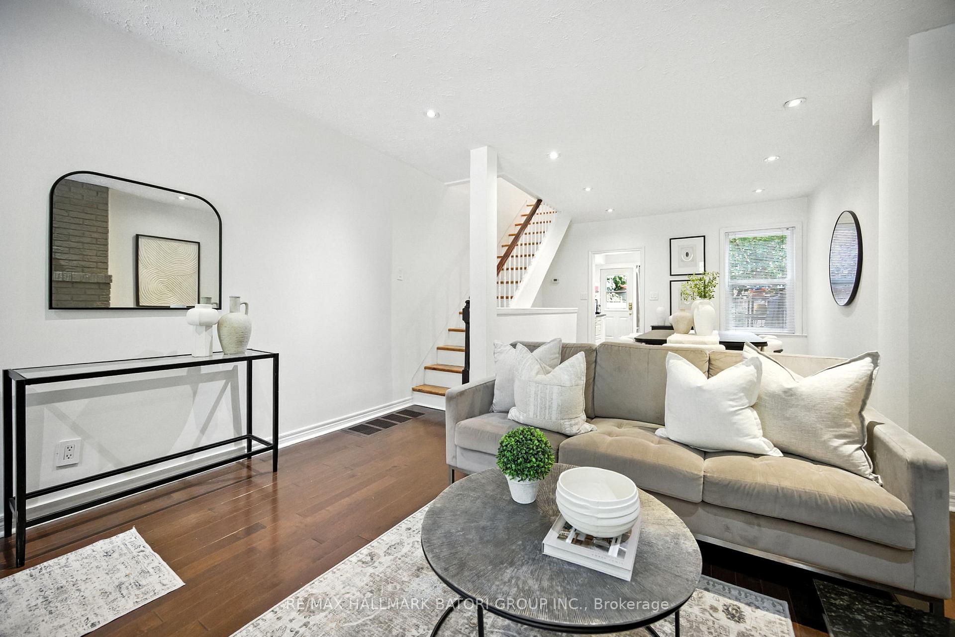 Photo 16 of 143 Soudan Avenue, Toronto, Mount Pleasant West — HOMEH