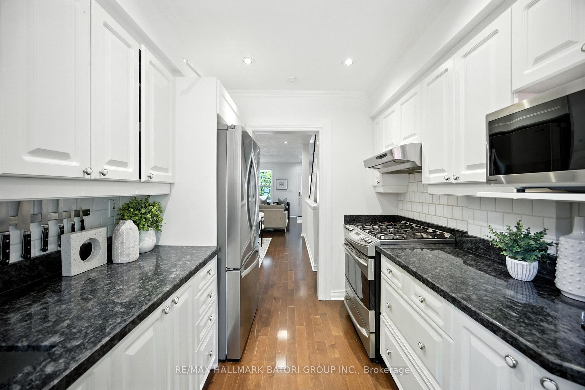 Photo 2 of 143 Soudan Avenue, Toronto, Mount Pleasant West — HOMEH
