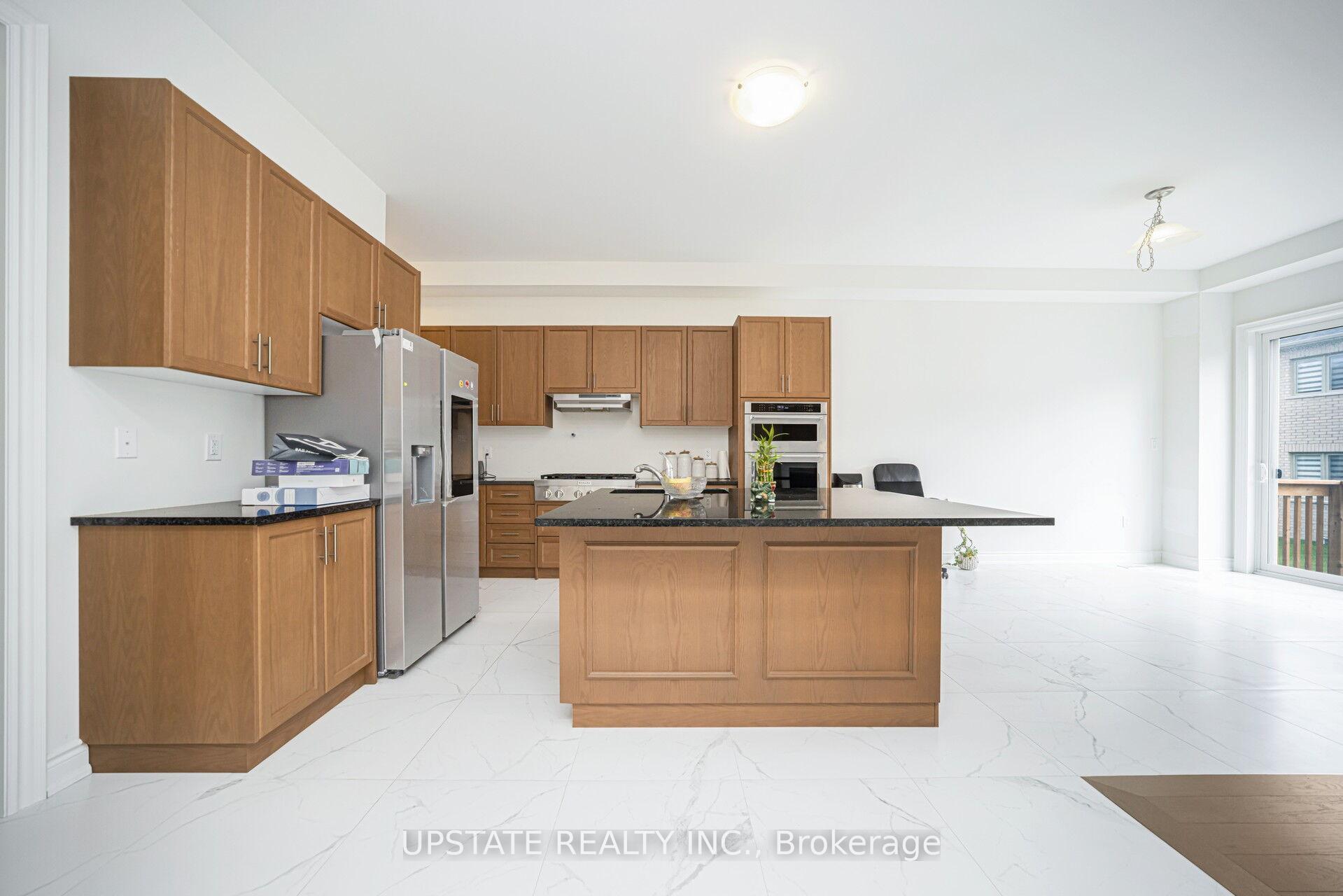 Photo 7 of 7 James Walker Avenue, Caledon, Caledon East — HOMEH