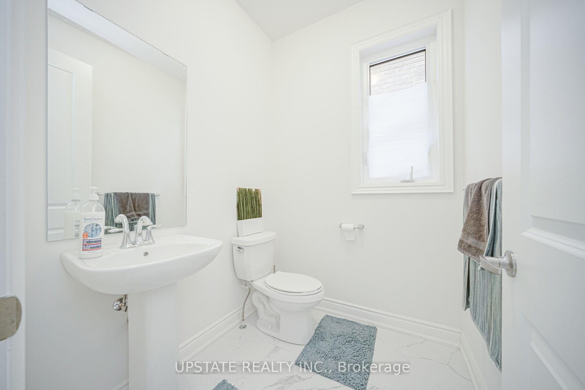 Photo 19 of 7 James Walker Avenue, Caledon, Caledon East — HOMEH