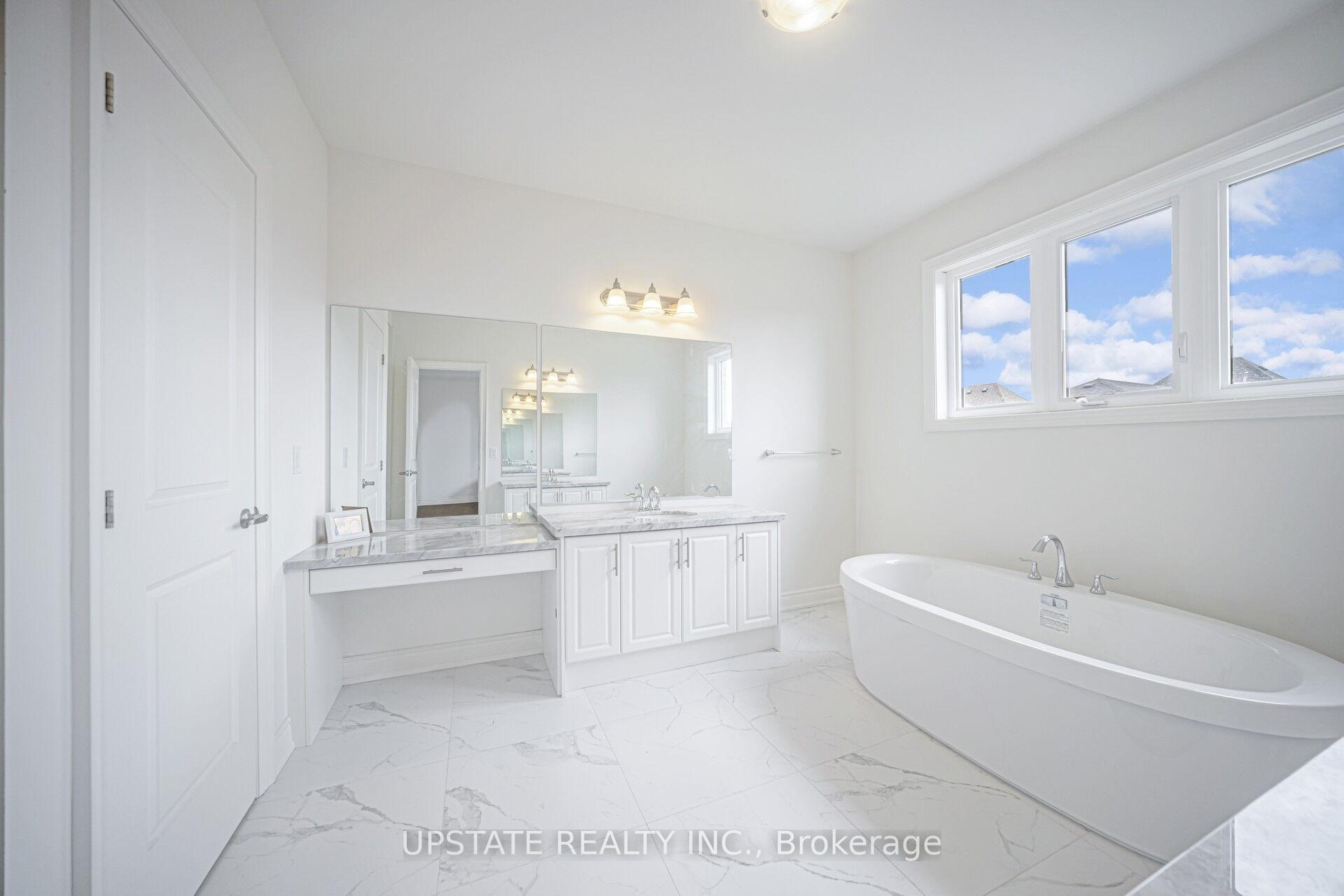 Photo 17 of 7 James Walker Avenue, Caledon, Caledon East — HOMEH