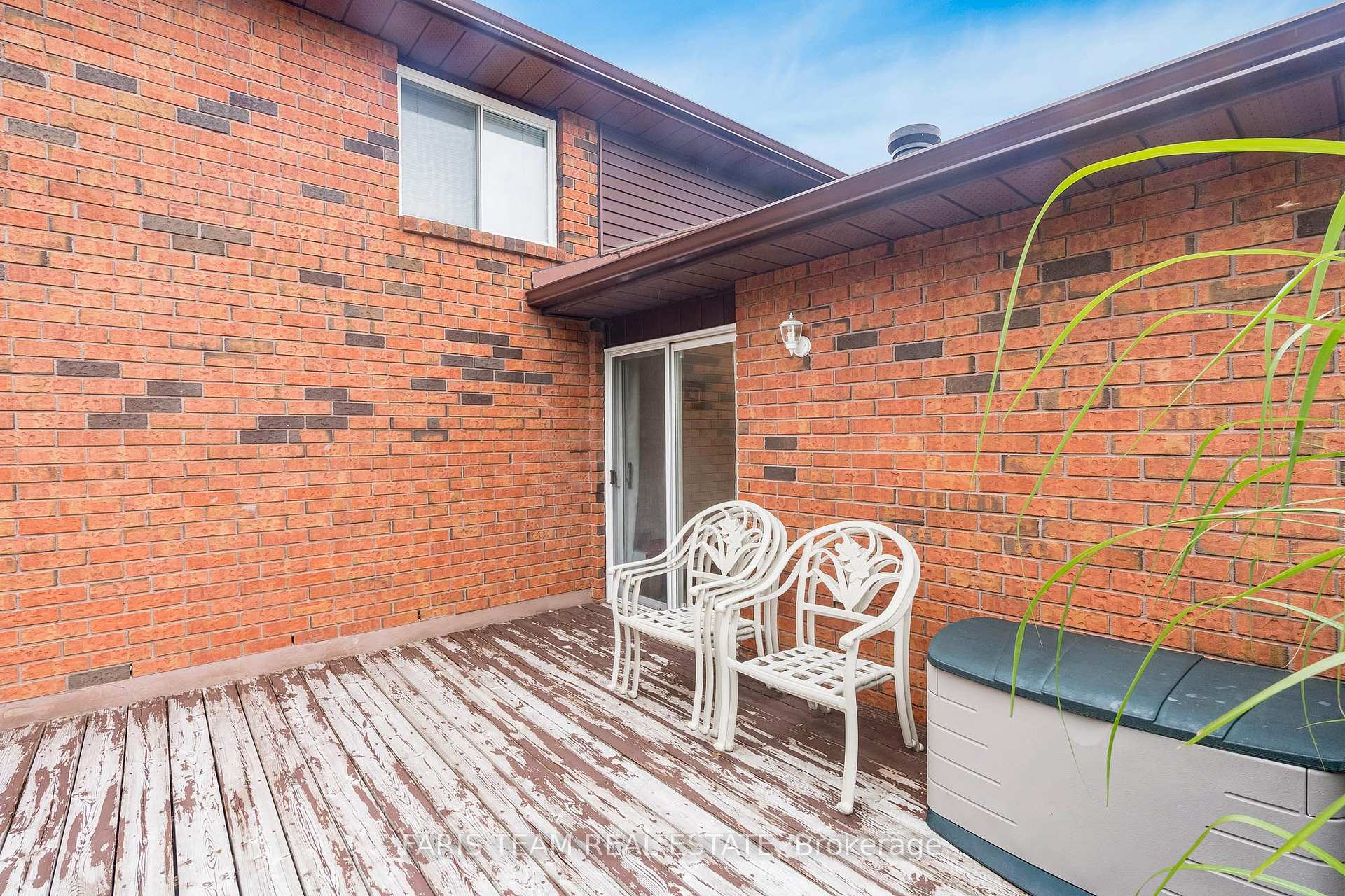 Photo 19 of 16 Richler Crescent, Barrie, Letitia Heights — HOMEH
