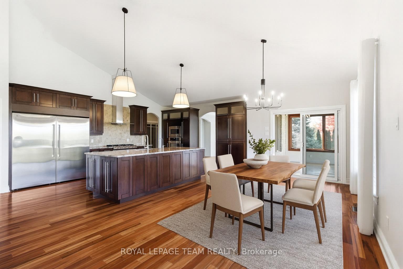 Photo 20 of 6903 Lake Forest Walk, Ottawa, Greely — HOMEH