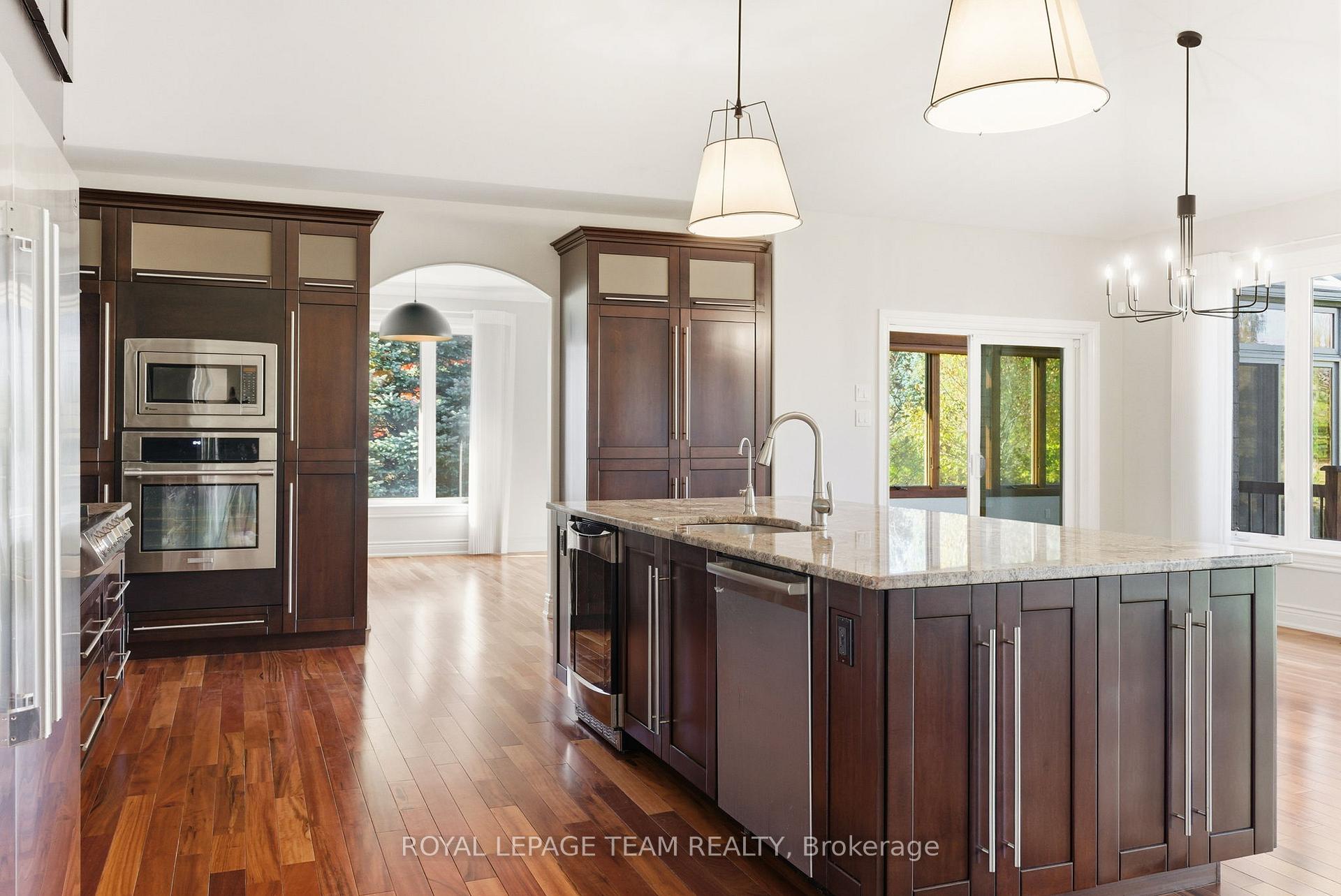 Photo 10 of 6903 Lake Forest Walk, Ottawa, Greely — HOMEH