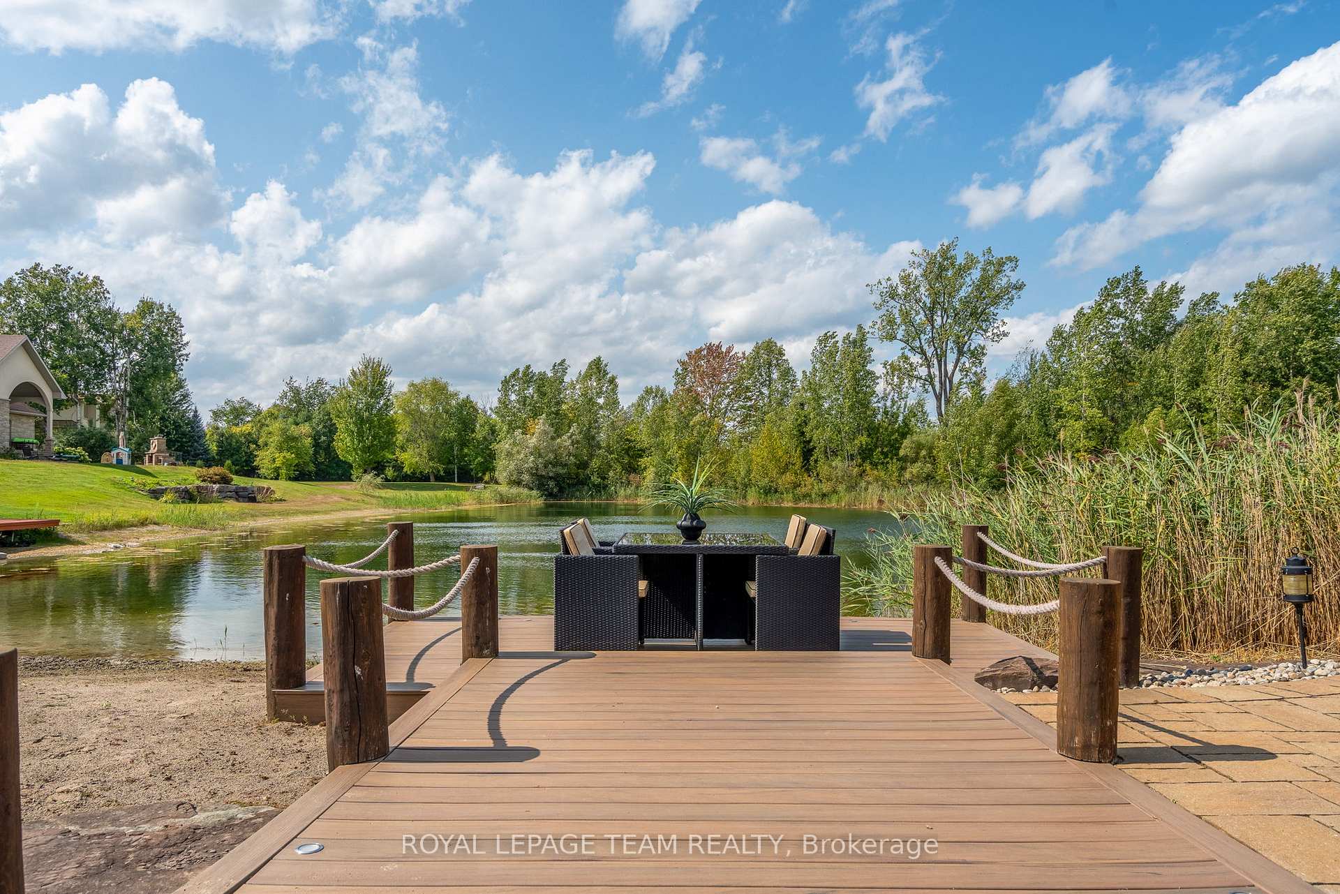 Photo 47 of 6903 Lake Forest Walk, Ottawa, Greely — HOMEH