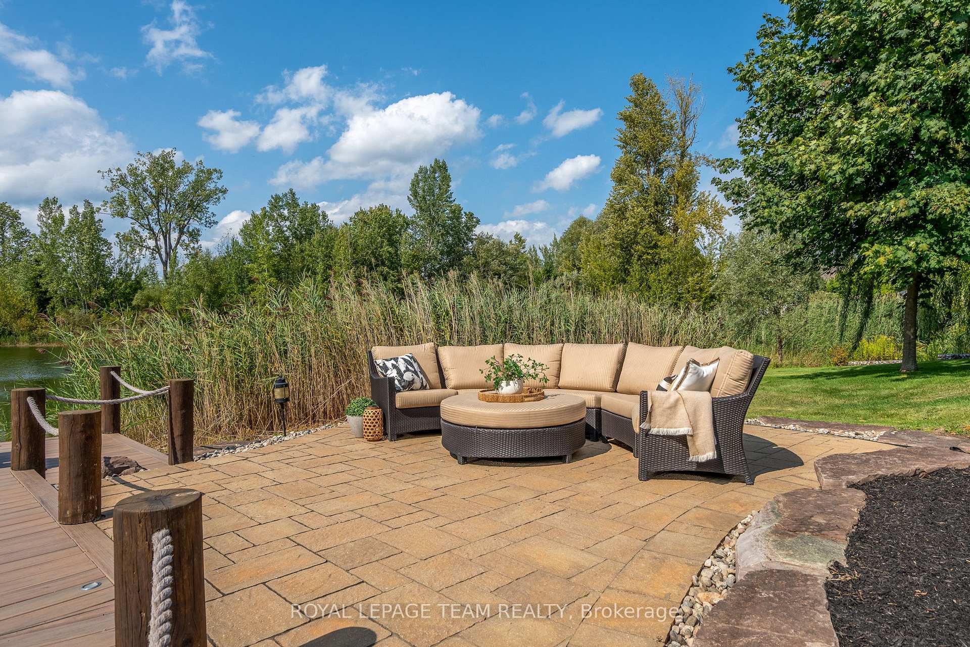 Photo 42 of 6903 Lake Forest Walk, Ottawa, Greely — HOMEH