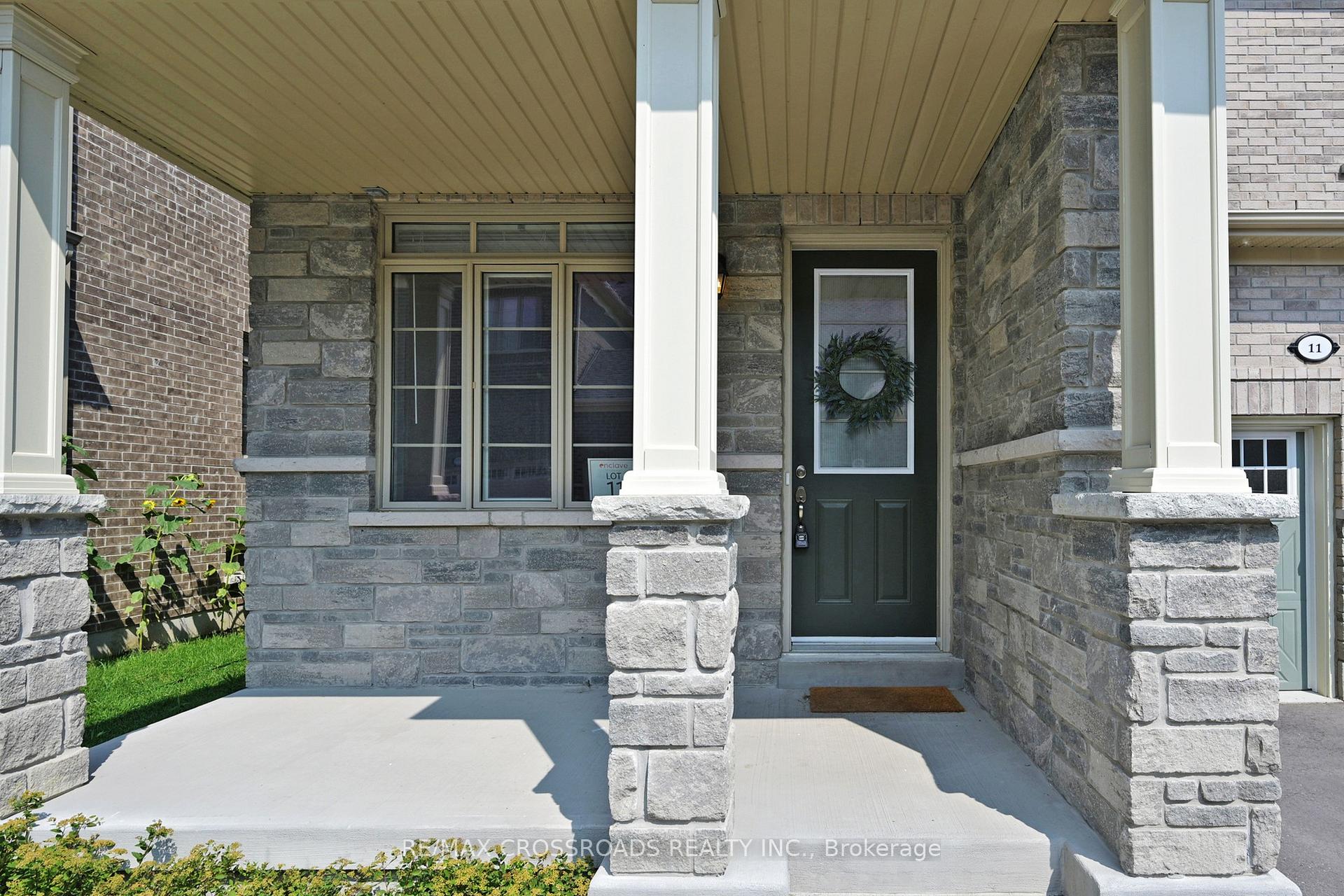 Photo 7 of 11 Cornelius Lane, Ajax, Northwest Ajax — HOMEH