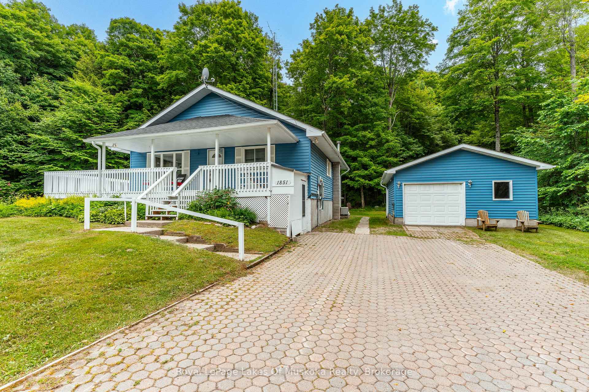 Photo 1 of 1851 Cedar Lane, Bracebridge, Macaulay — HOMEH