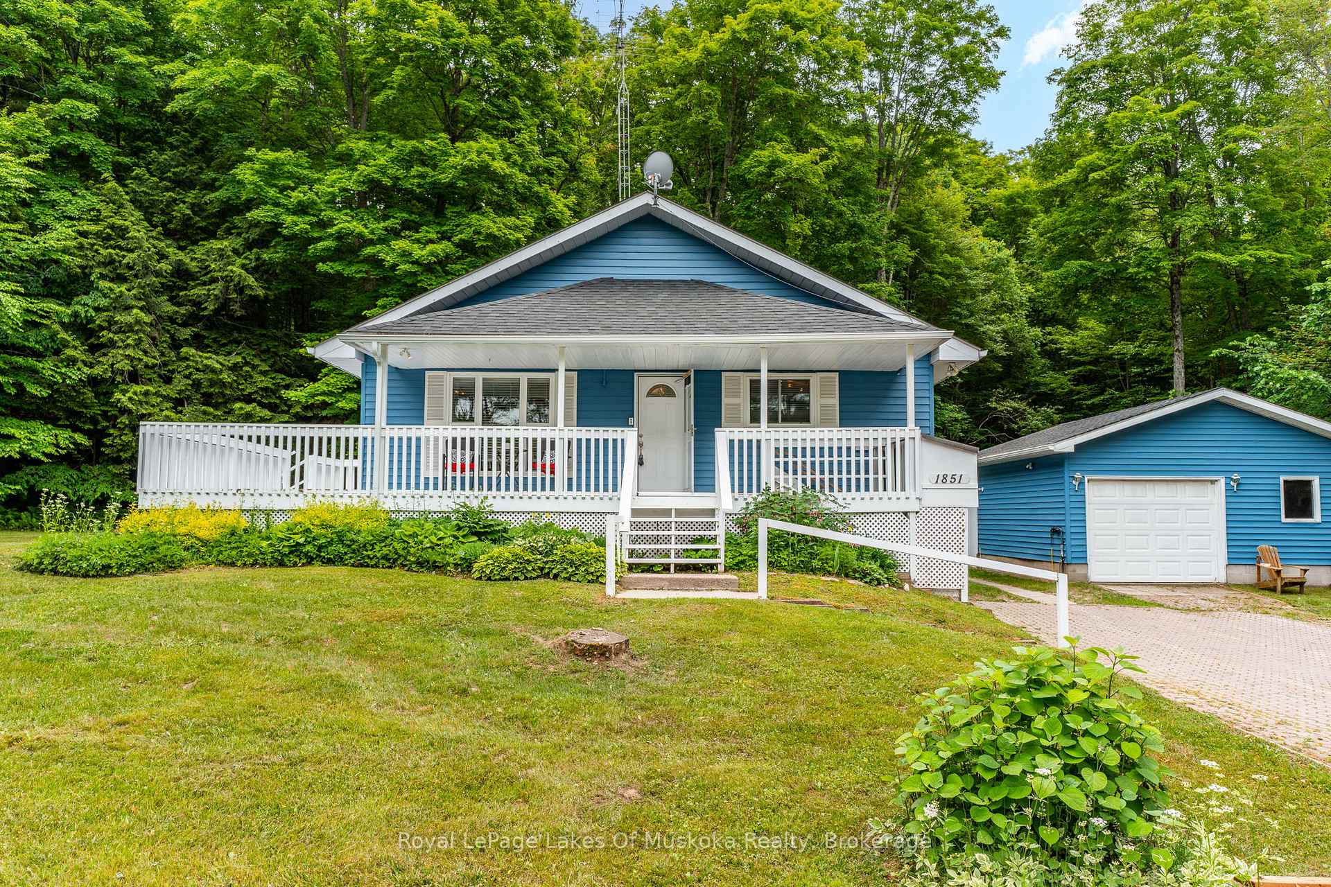 Photo 12 of 1851 Cedar Lane, Bracebridge, Macaulay — HOMEH