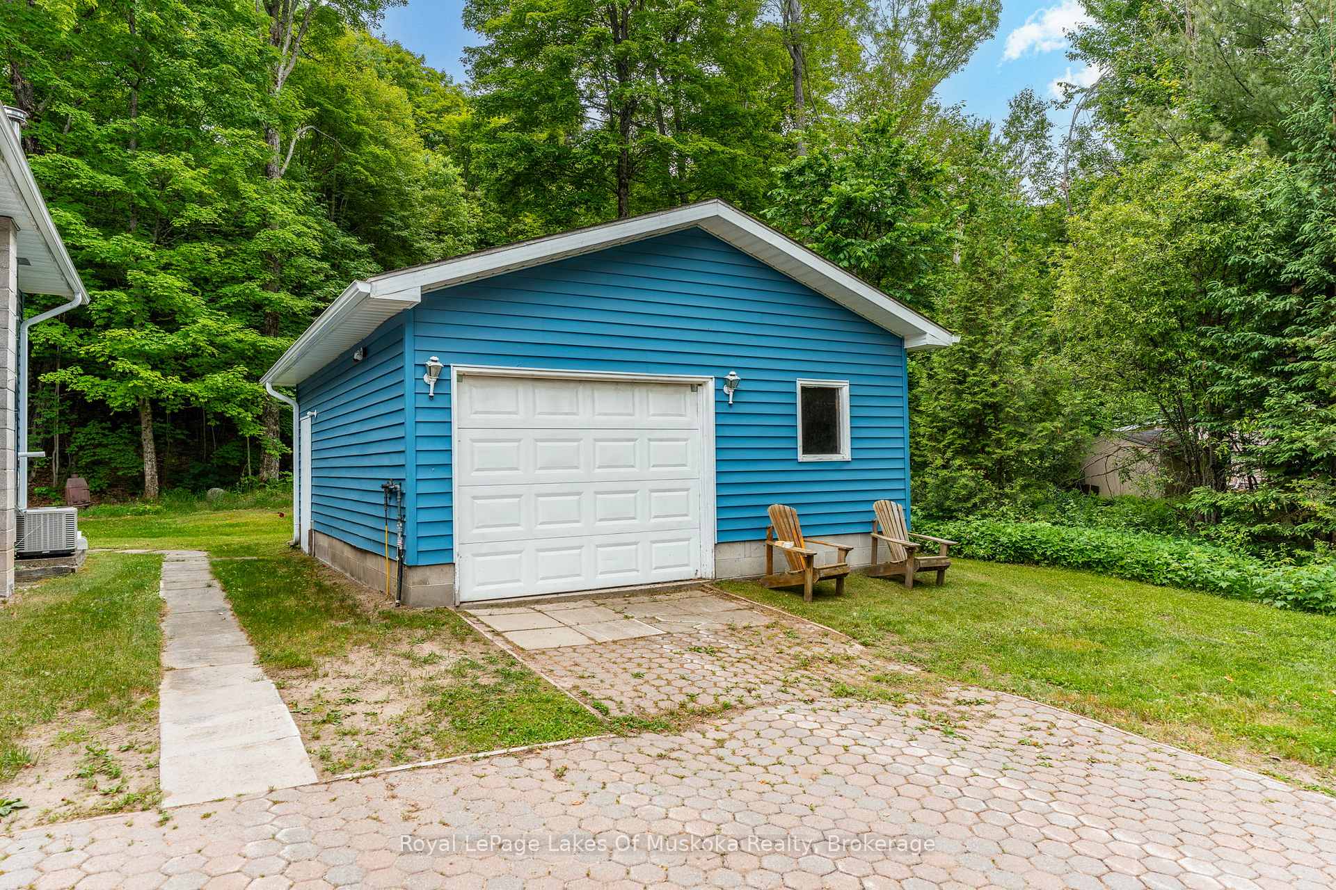 Photo 39 of 1851 Cedar Lane, Bracebridge, Macaulay — HOMEH