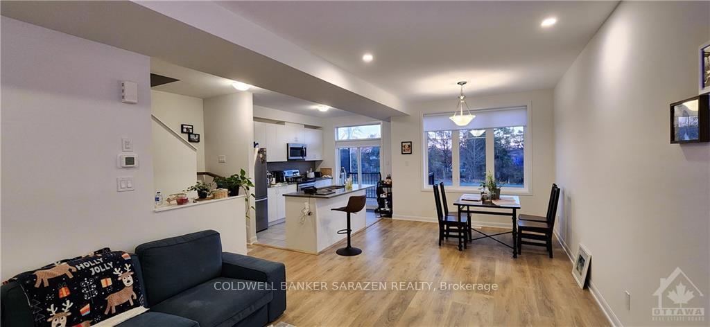 Photo 3 of 915 Lixnaw Court, Ottawa, Barrhaven - Half Moon Bay — HOMEH
