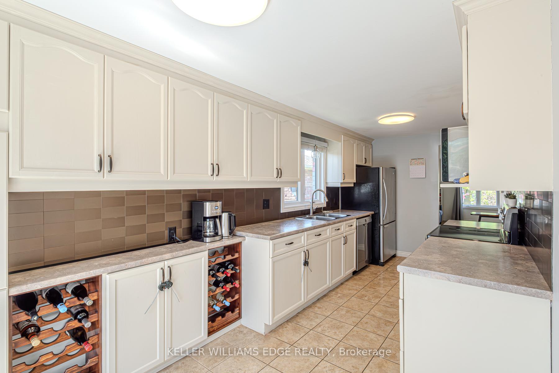Photo 18 of 53 Nautical Road, Brantford — HOMEH