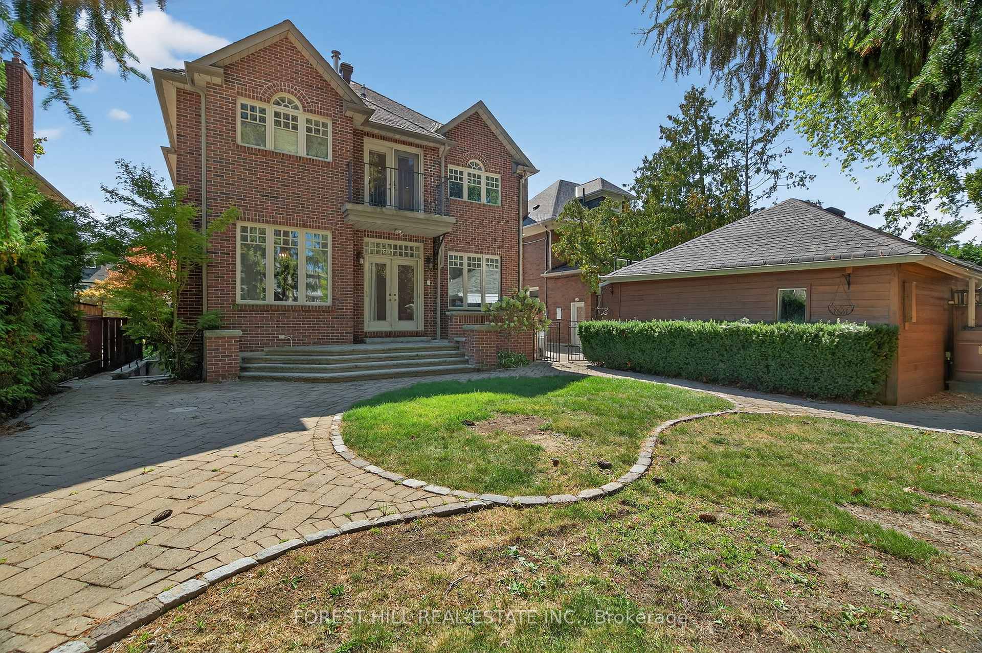 Photo 2 of 50 Golfdale Road, Toronto, Lawrence Park North — HOMEH