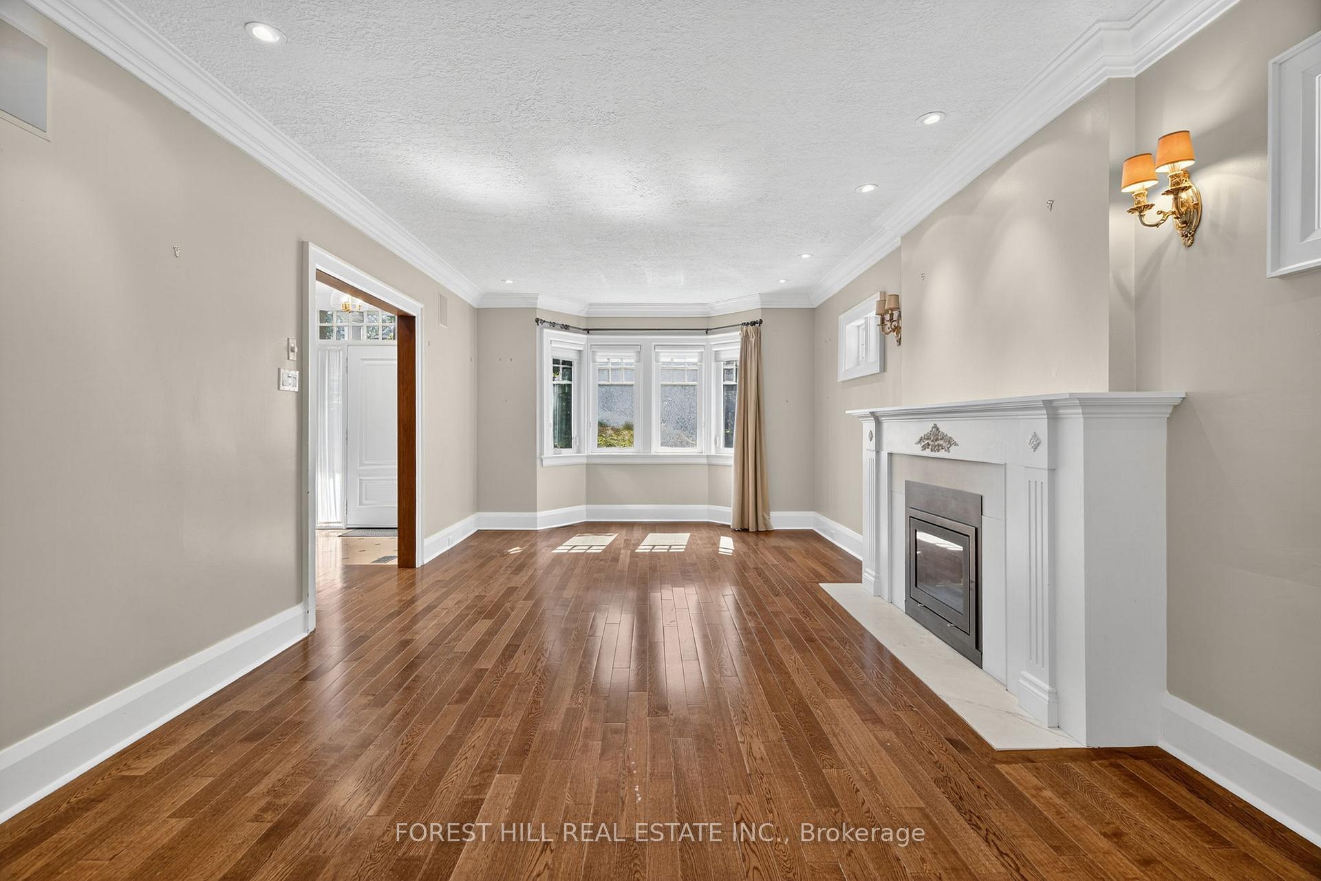Photo 15 of 50 Golfdale Road, Toronto, Lawrence Park North — HOMEH
