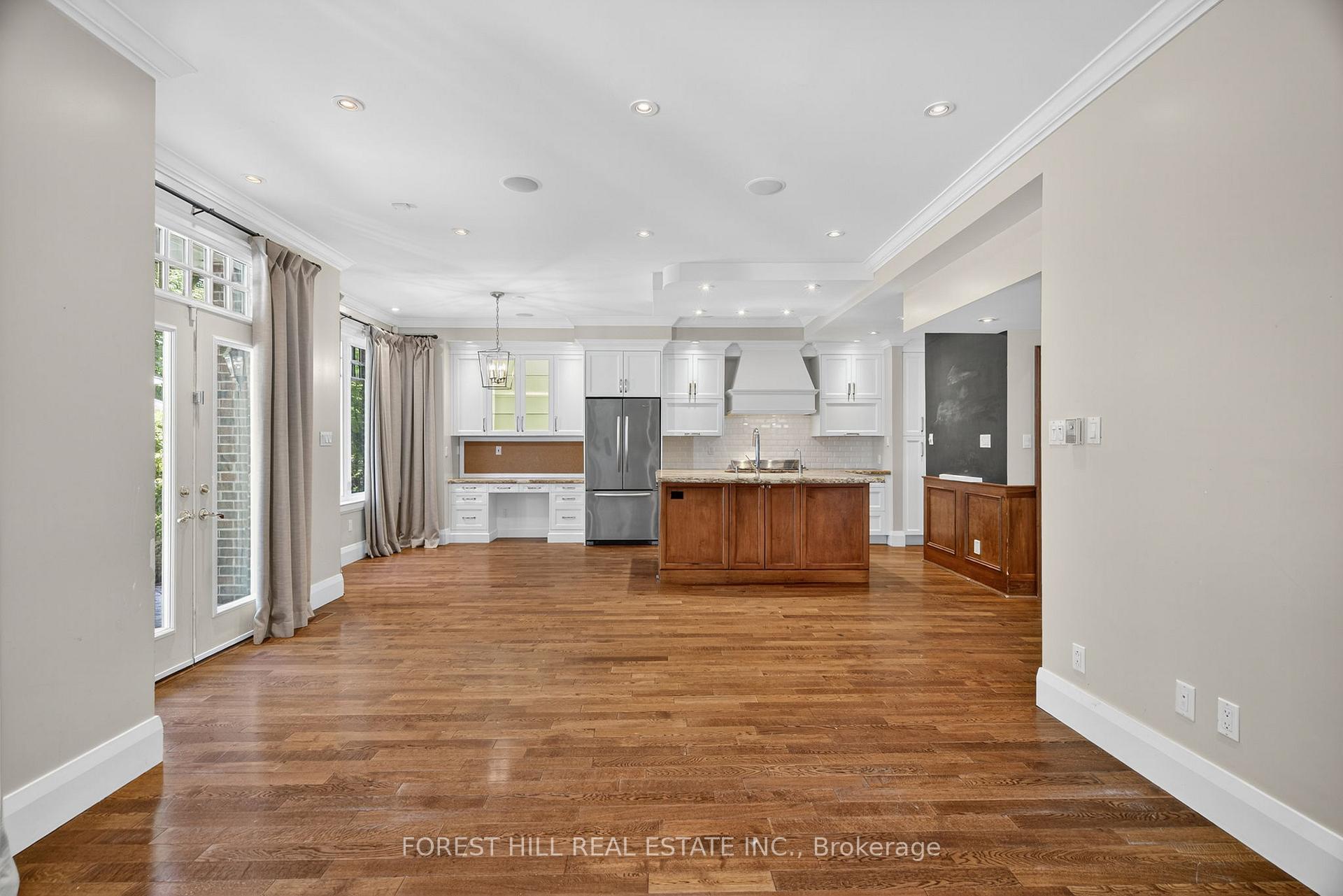 Photo 17 of 50 Golfdale Road, Toronto, Lawrence Park North — HOMEH