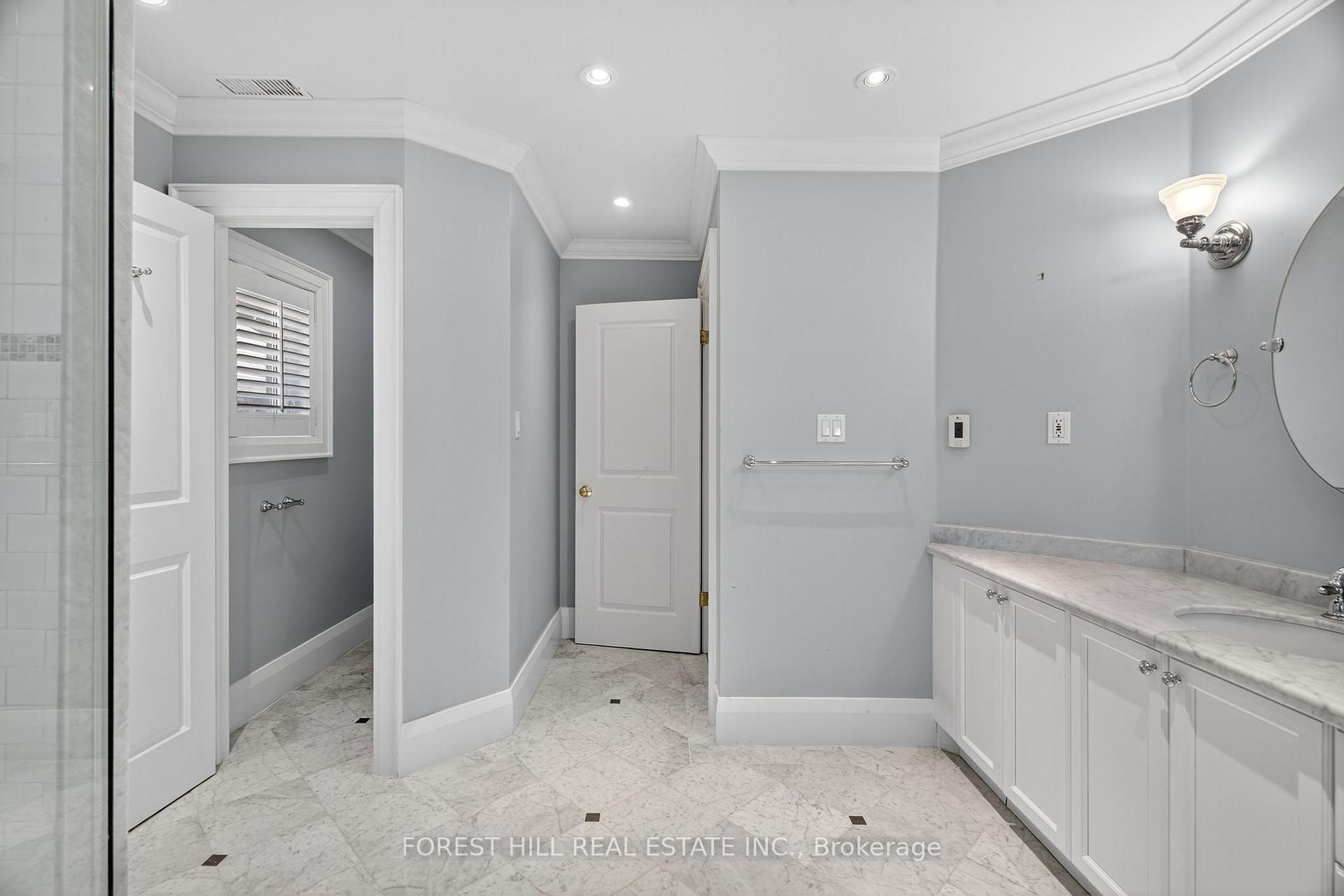 Photo 23 of 50 Golfdale Road, Toronto, Lawrence Park North — HOMEH