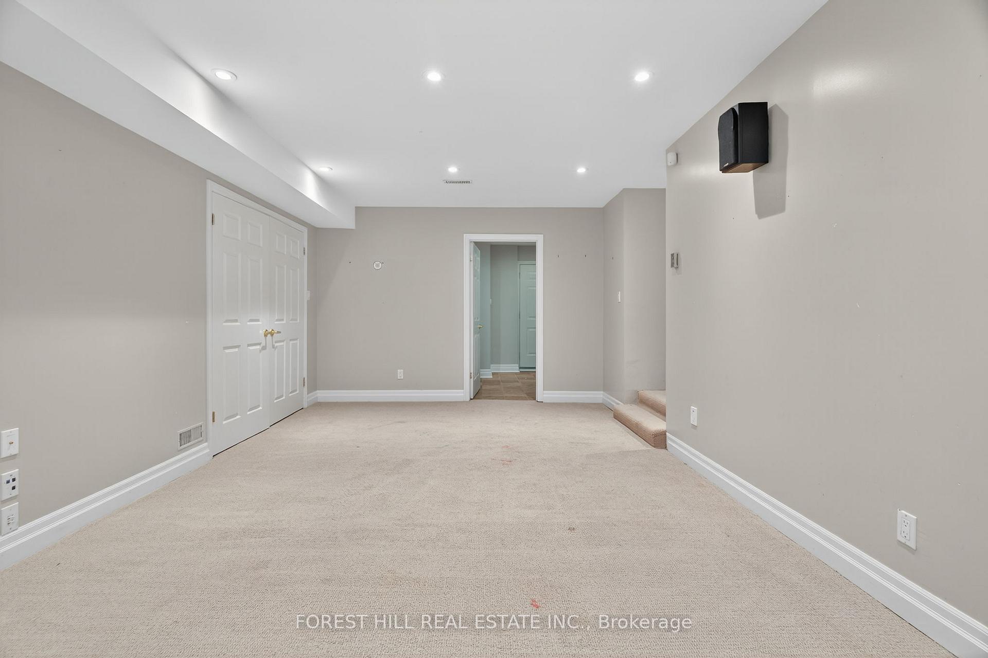 Photo 36 of 50 Golfdale Road, Toronto, Lawrence Park North — HOMEH