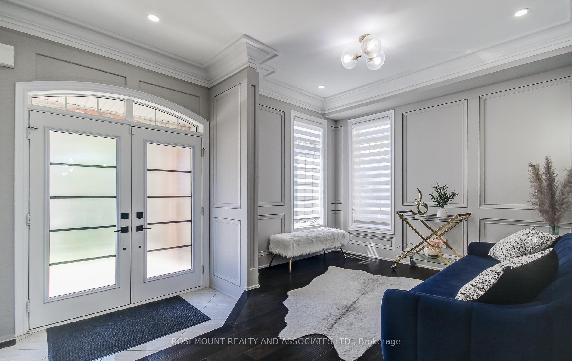 Photo 5 of 24 Elderslie Crescent, Vaughan, Kleinburg — HOMEH