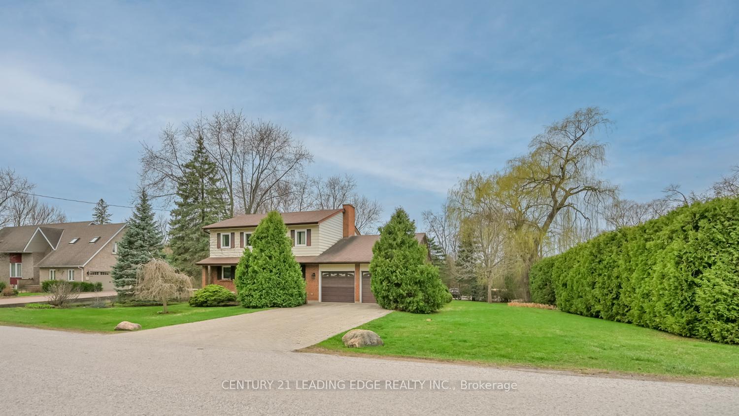 Photo 9 of 2 Mill Race Court, Markham, Rural Markham — HOMEH