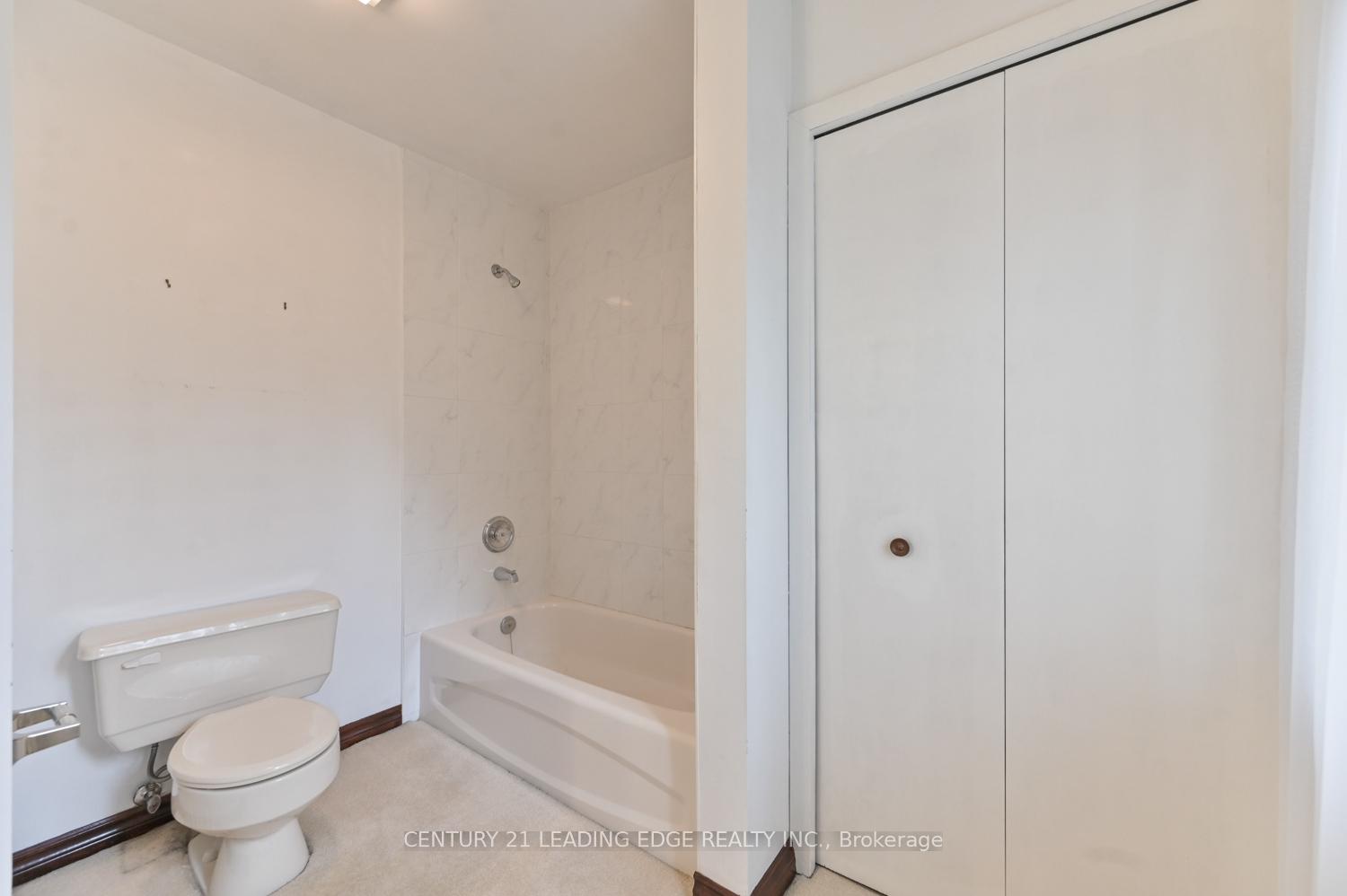 Photo 37 of 2 Mill Race Court, Markham, Rural Markham — HOMEH