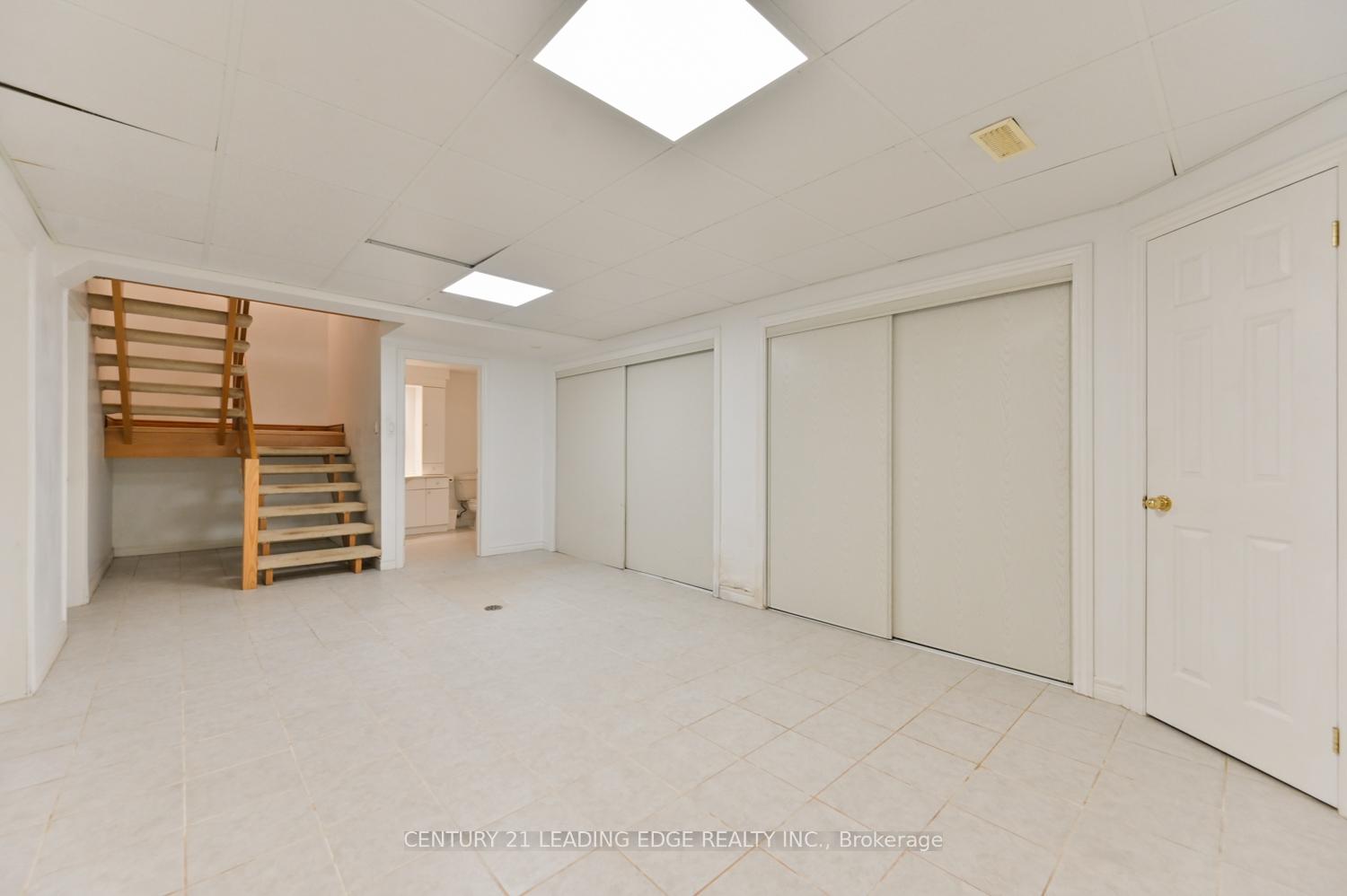 Photo 38 of 2 Mill Race Court, Markham, Rural Markham — HOMEH