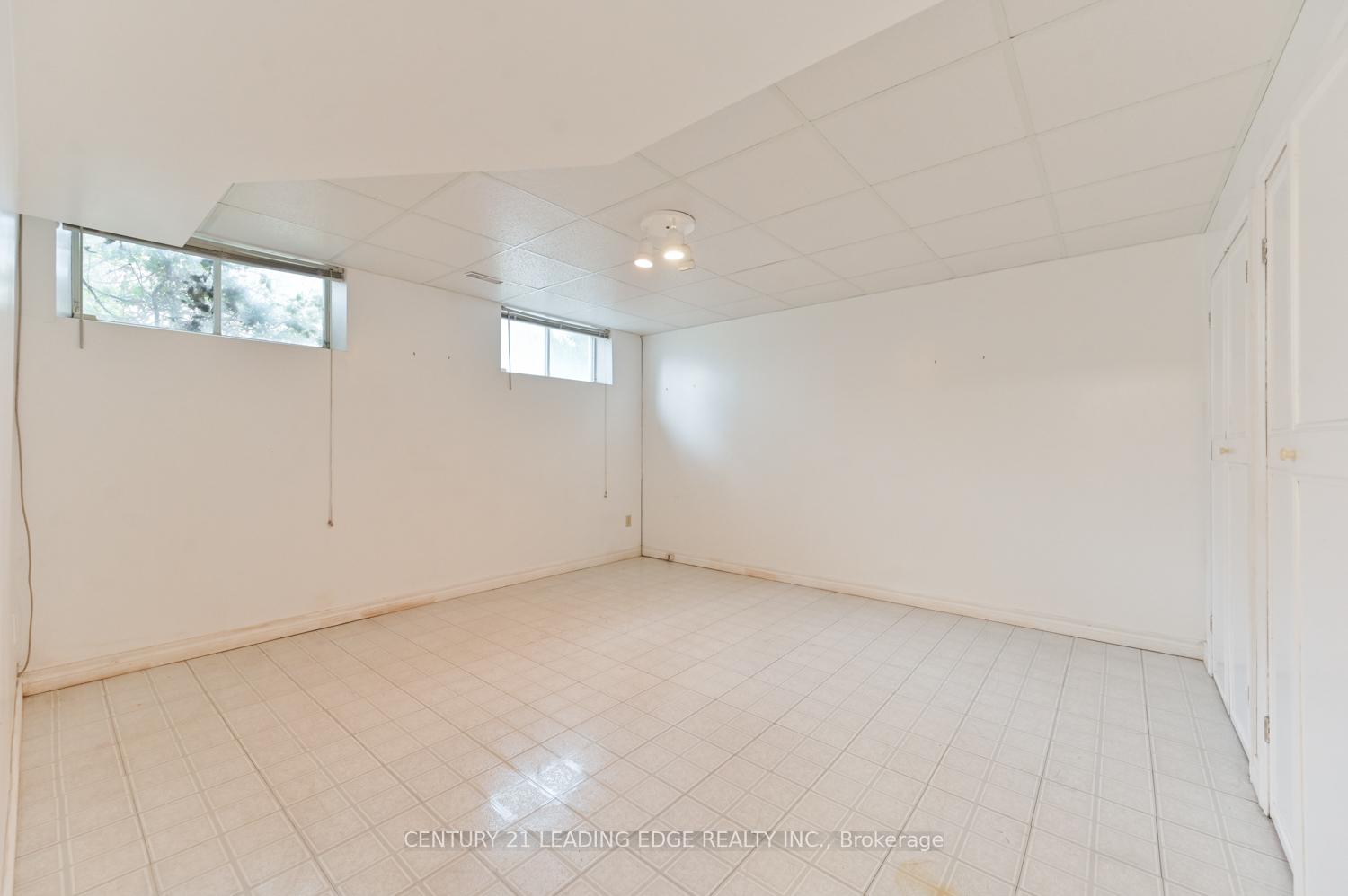 Photo 29 of 2 Mill Race Court, Markham, Rural Markham — HOMEH