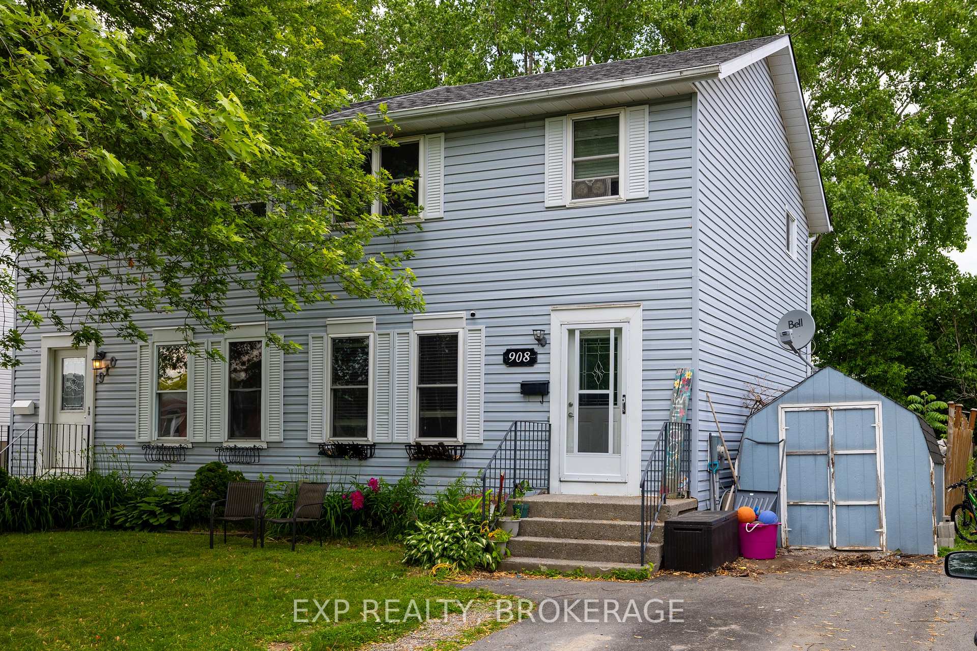 Photo 11 of 908 Uxbridge Crescent, Kingston, East Gardiners Rd — HOMEH